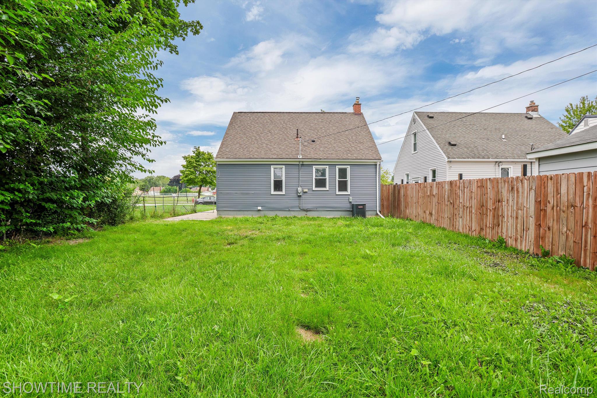 629 LEBLANC Street