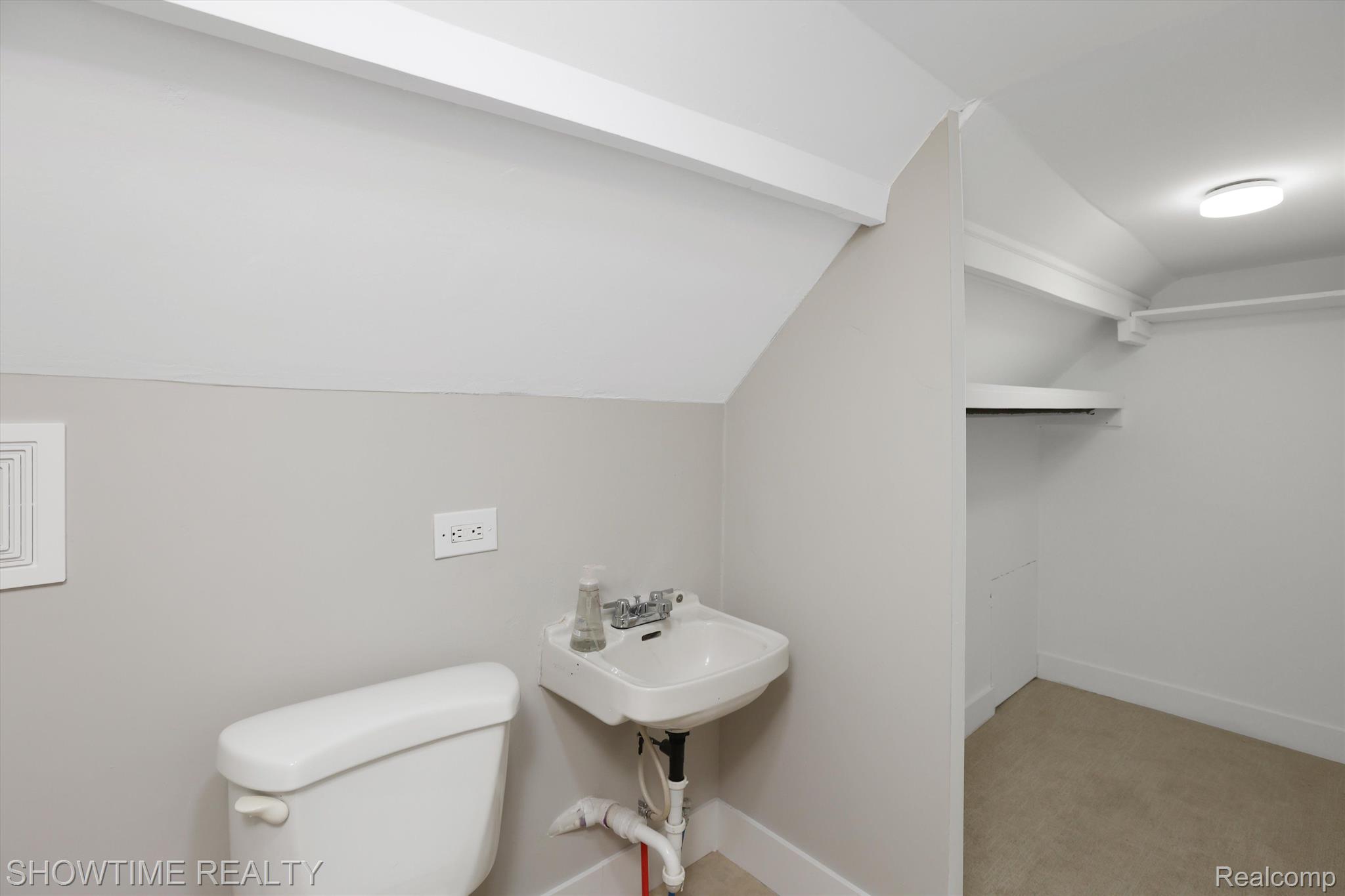 629 LEBLANC Street