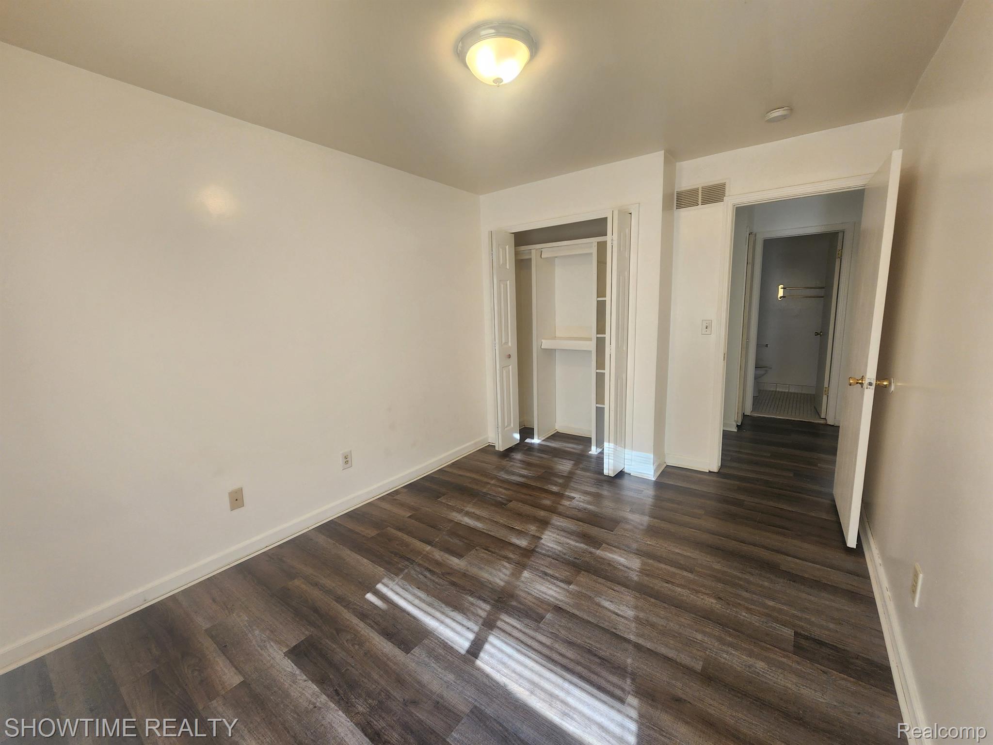 14140 MERRIWEATHER Street