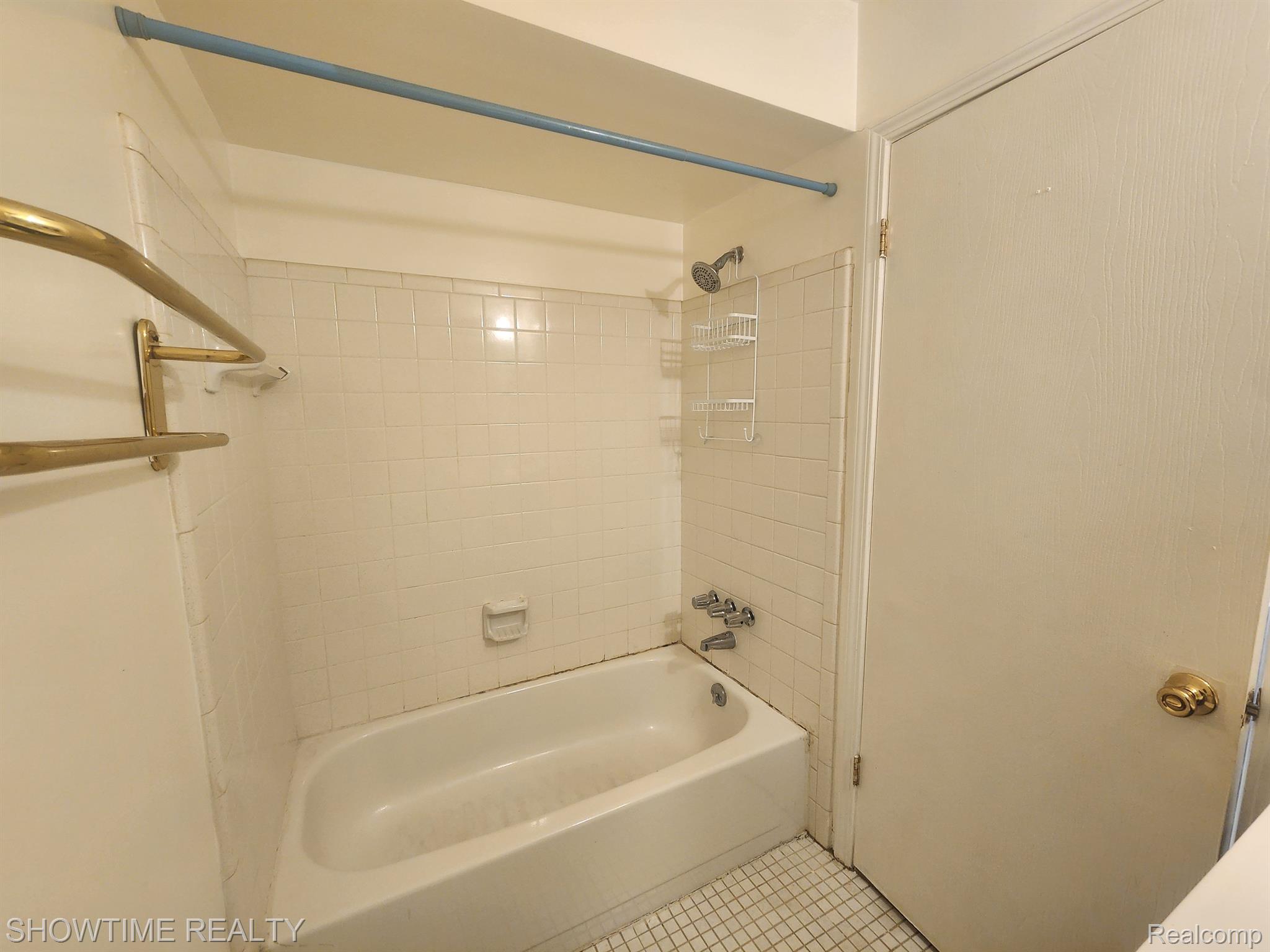 14140 MERRIWEATHER Street