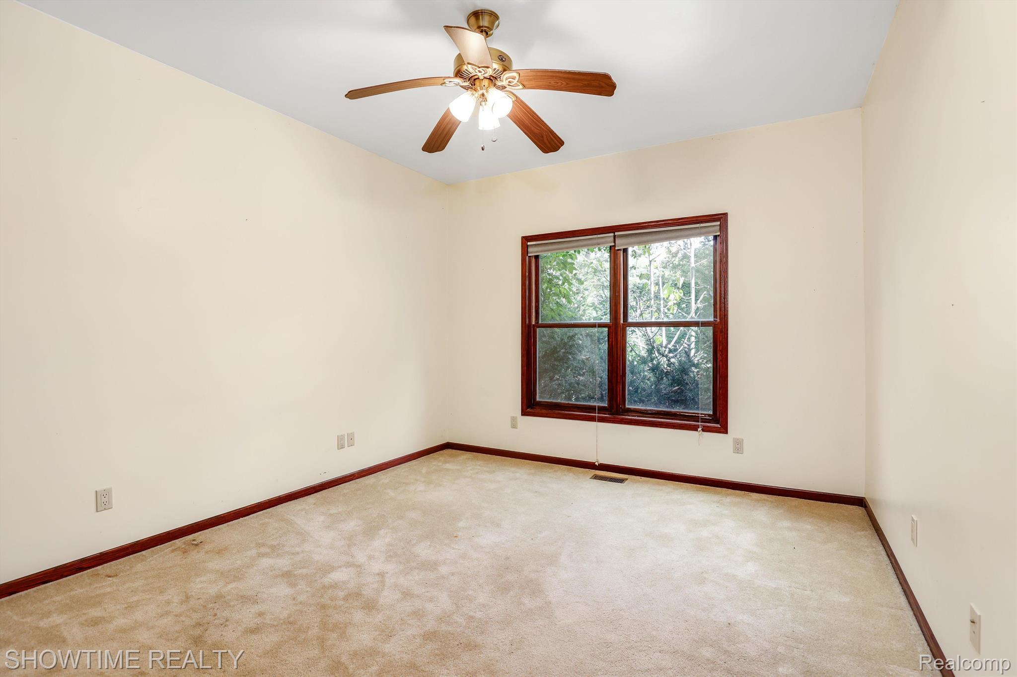 12374 WHITTAKER Road