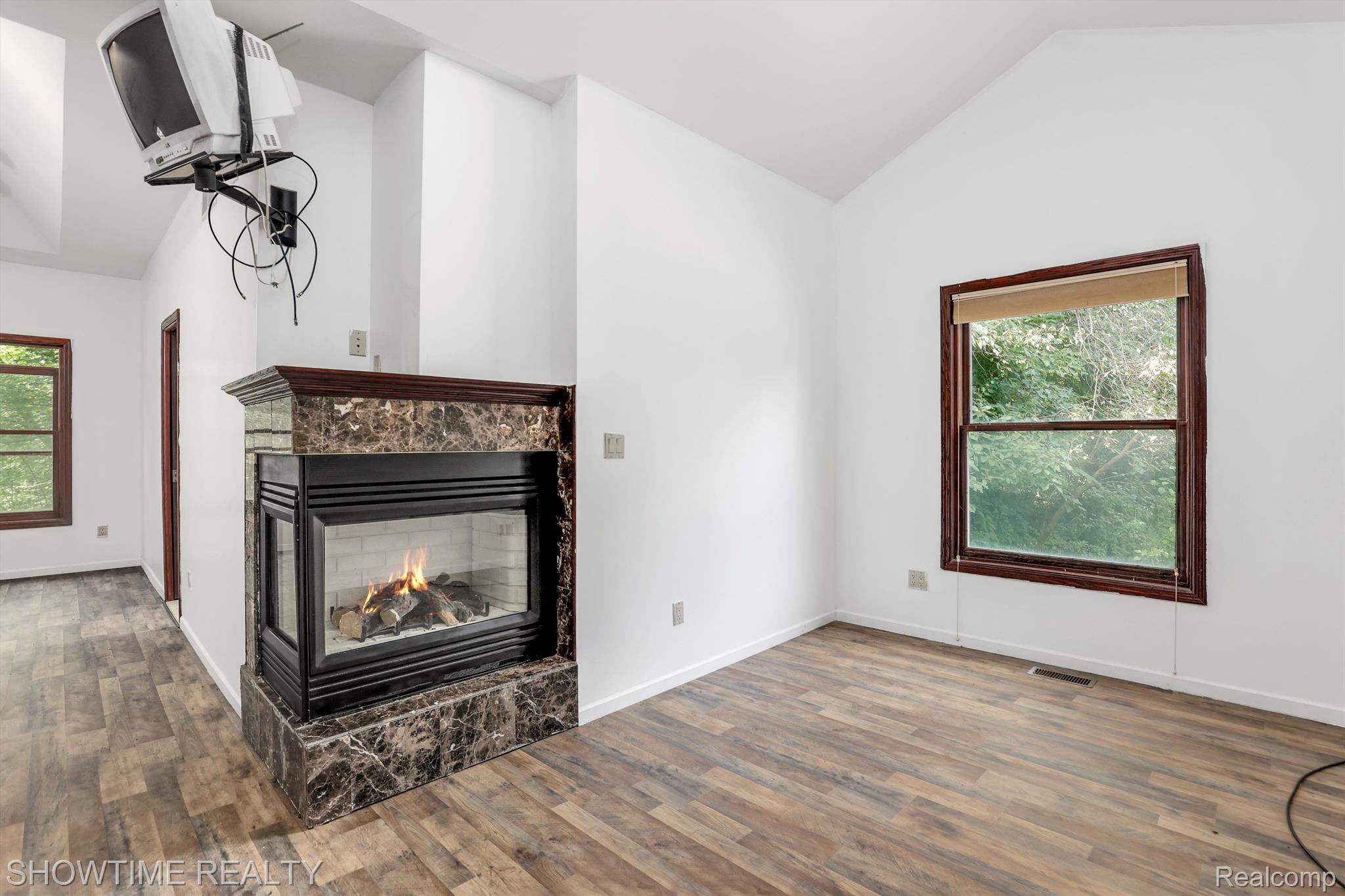 12374 WHITTAKER Road