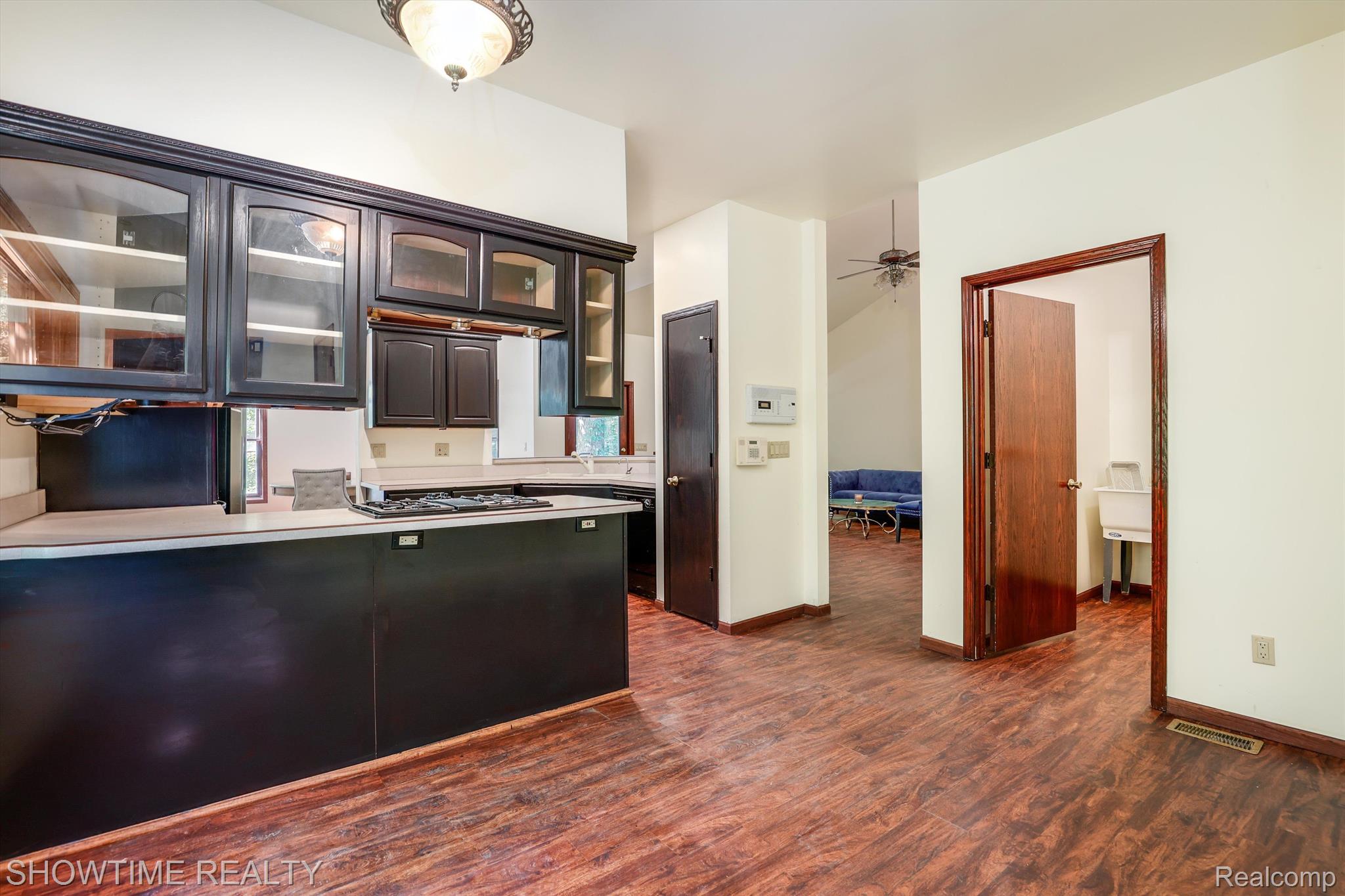 12374 WHITTAKER Road