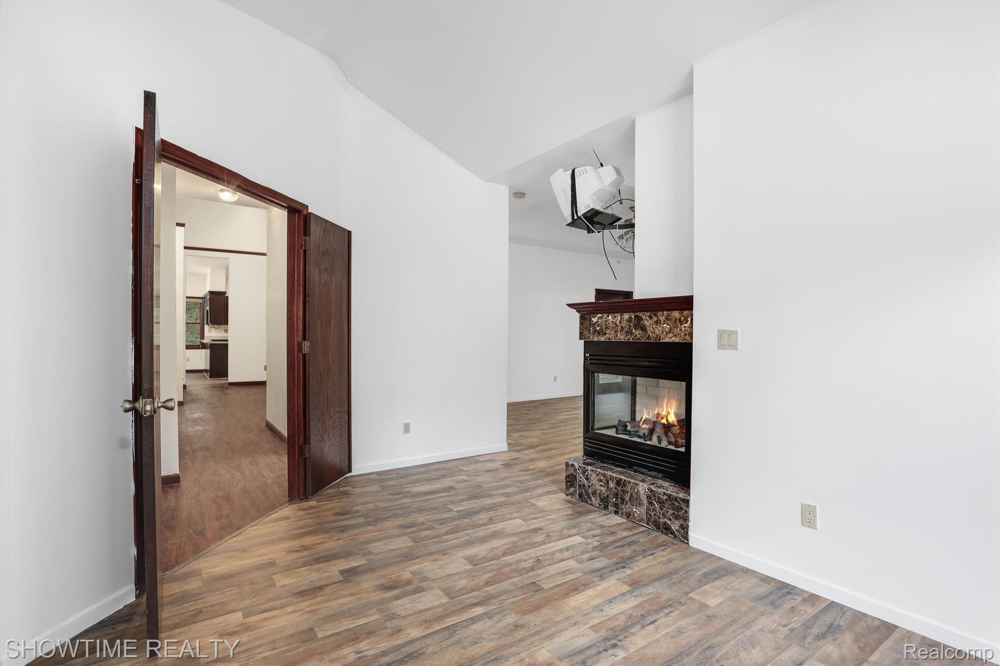 12374 WHITTAKER Road