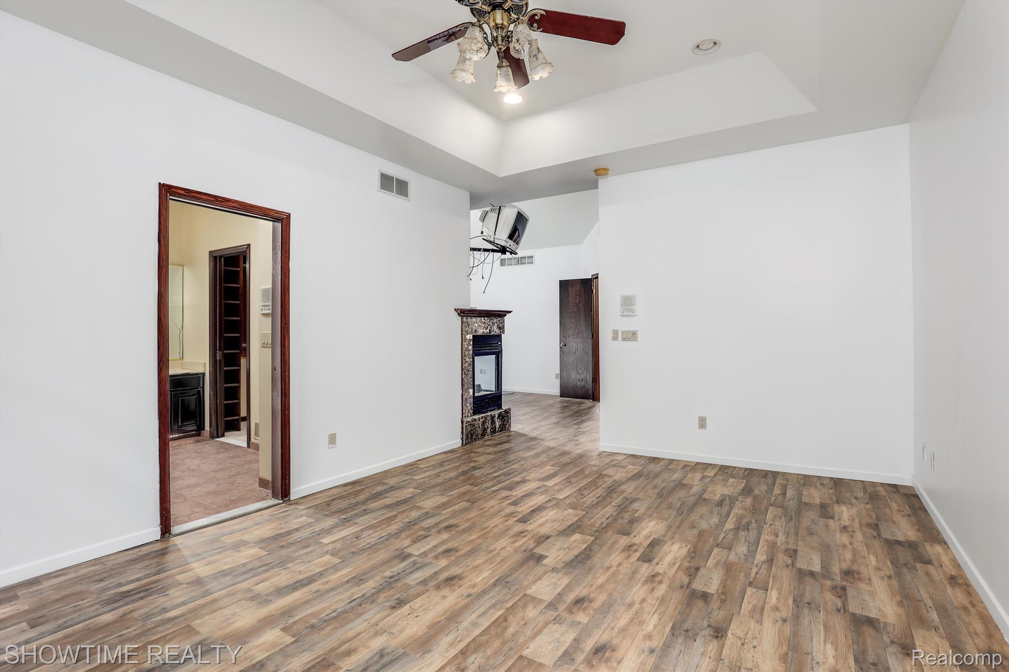 12374 WHITTAKER Road