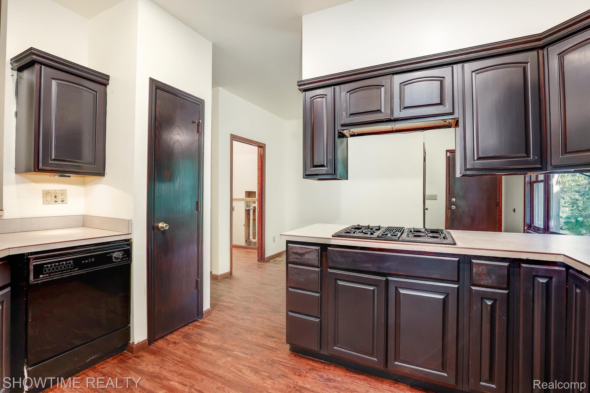 12374 WHITTAKER Road