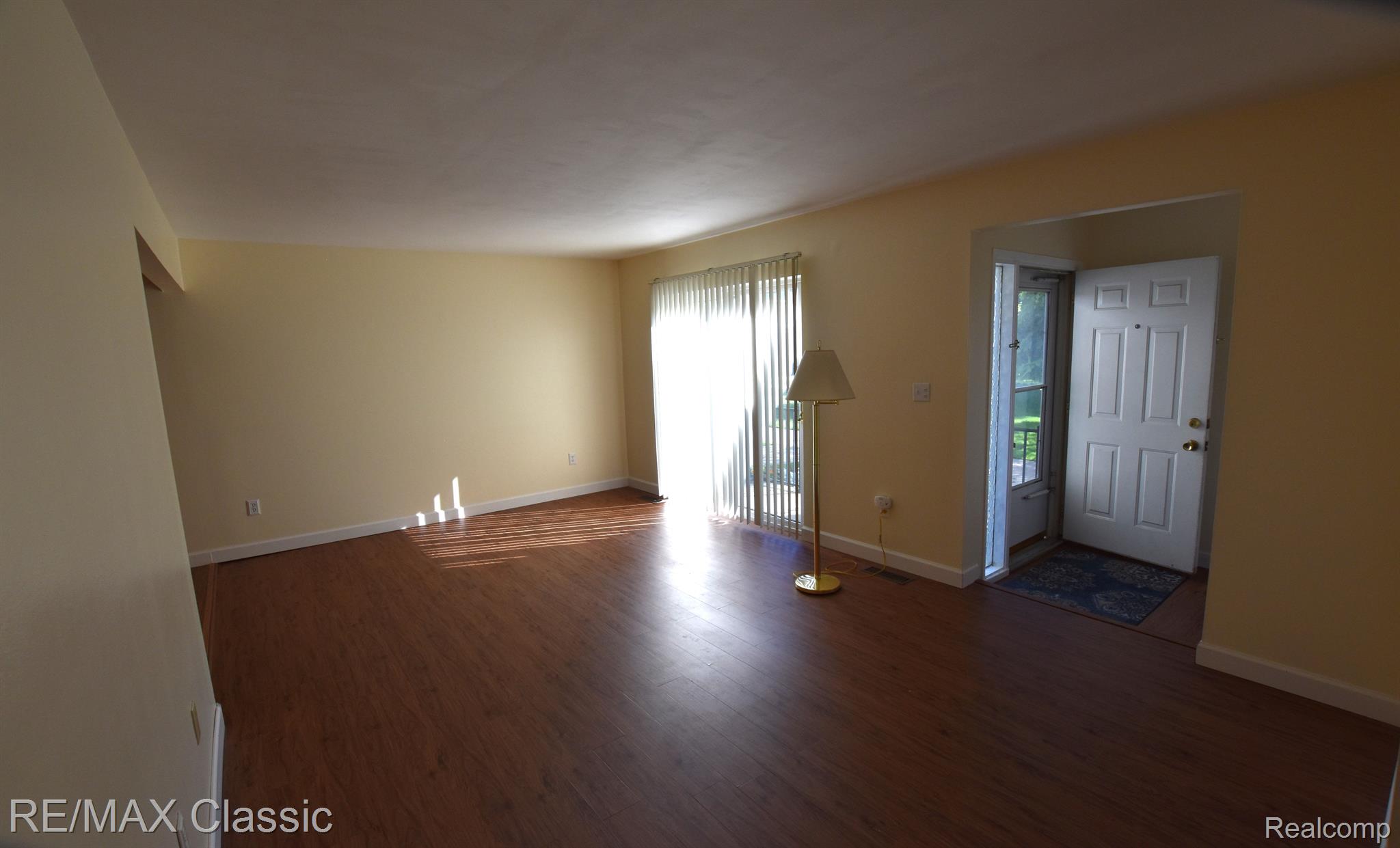 8553 WINCHESTER Drive 6