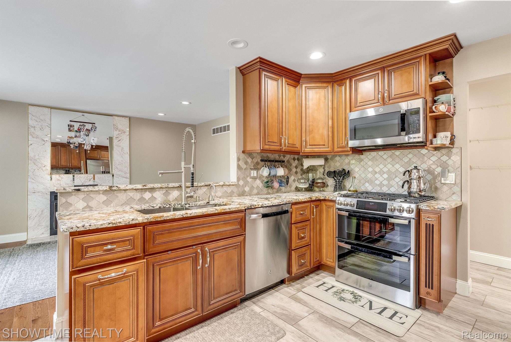 30413 SCOTSHIRE
