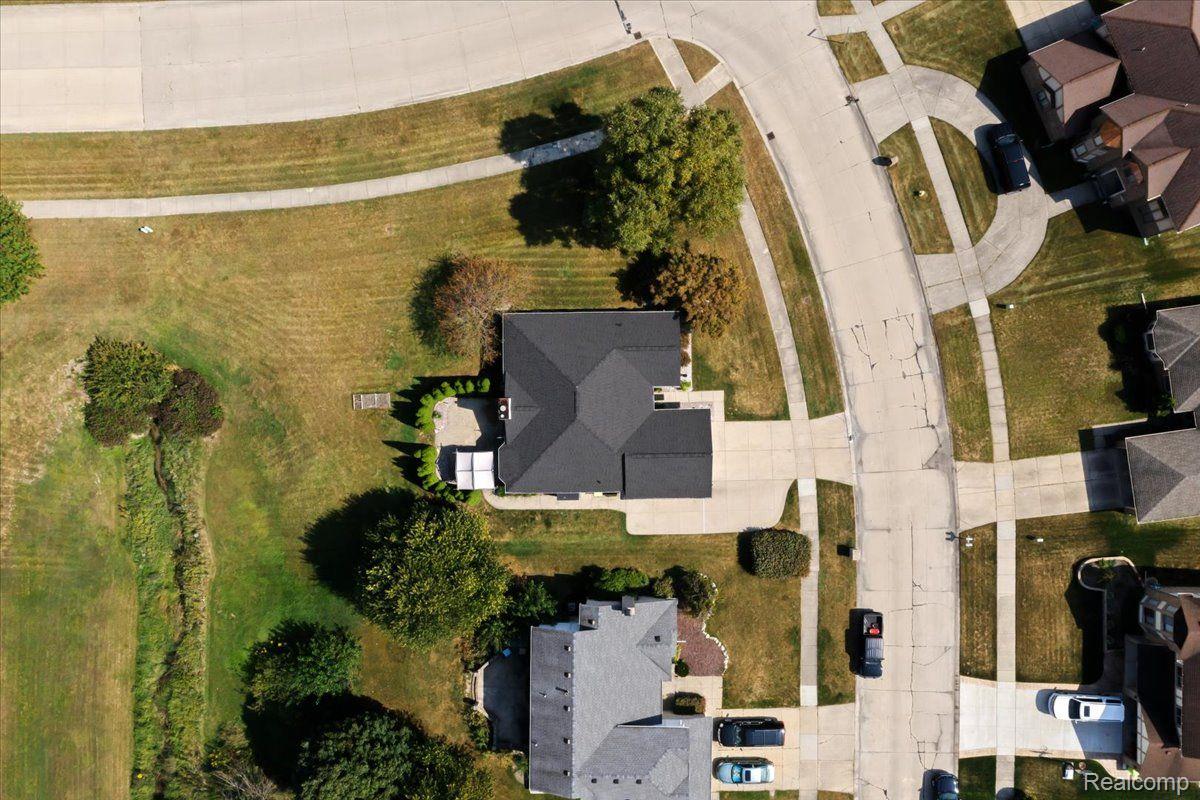 15749 Mulberry Drive