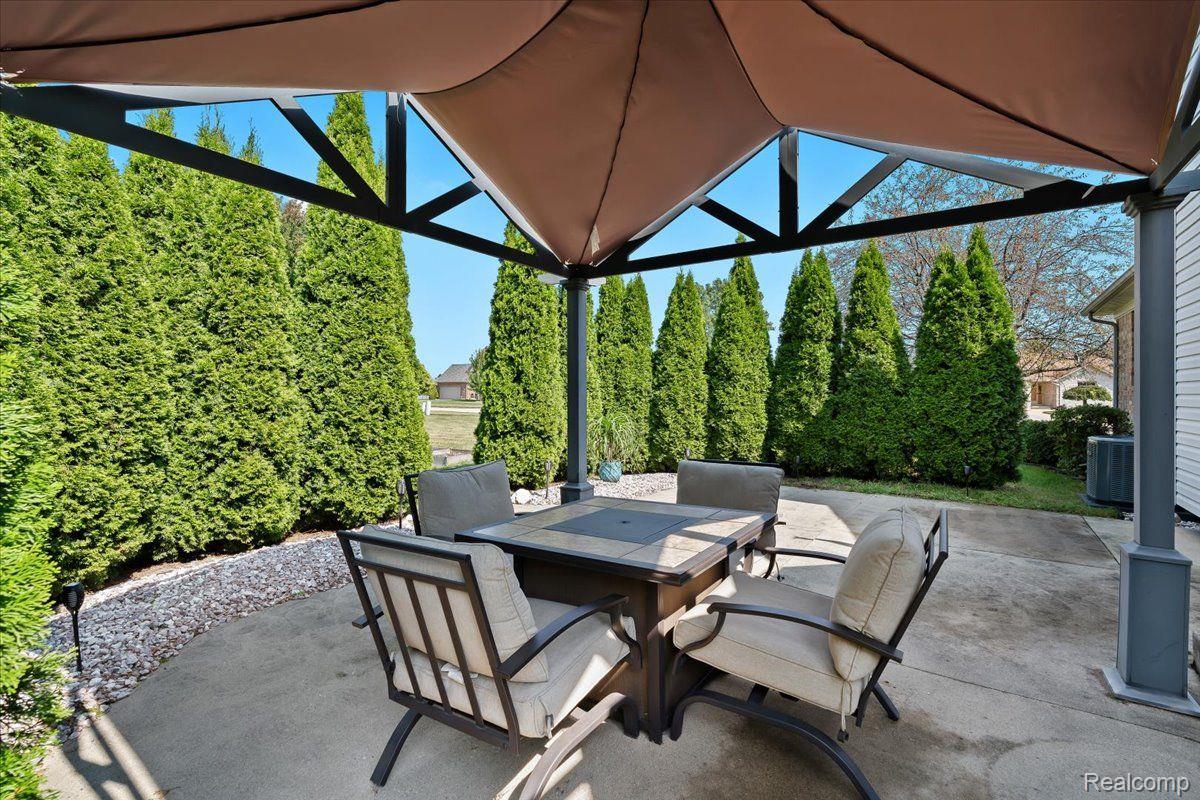 15749 Mulberry Drive