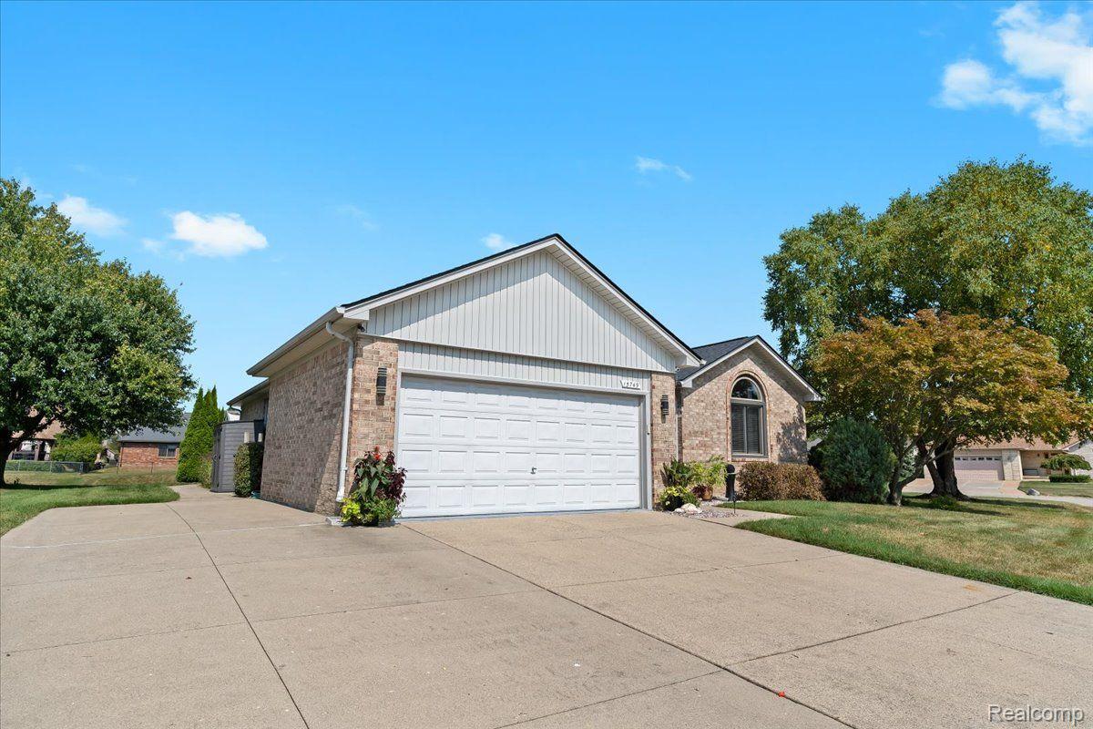 15749 Mulberry Drive