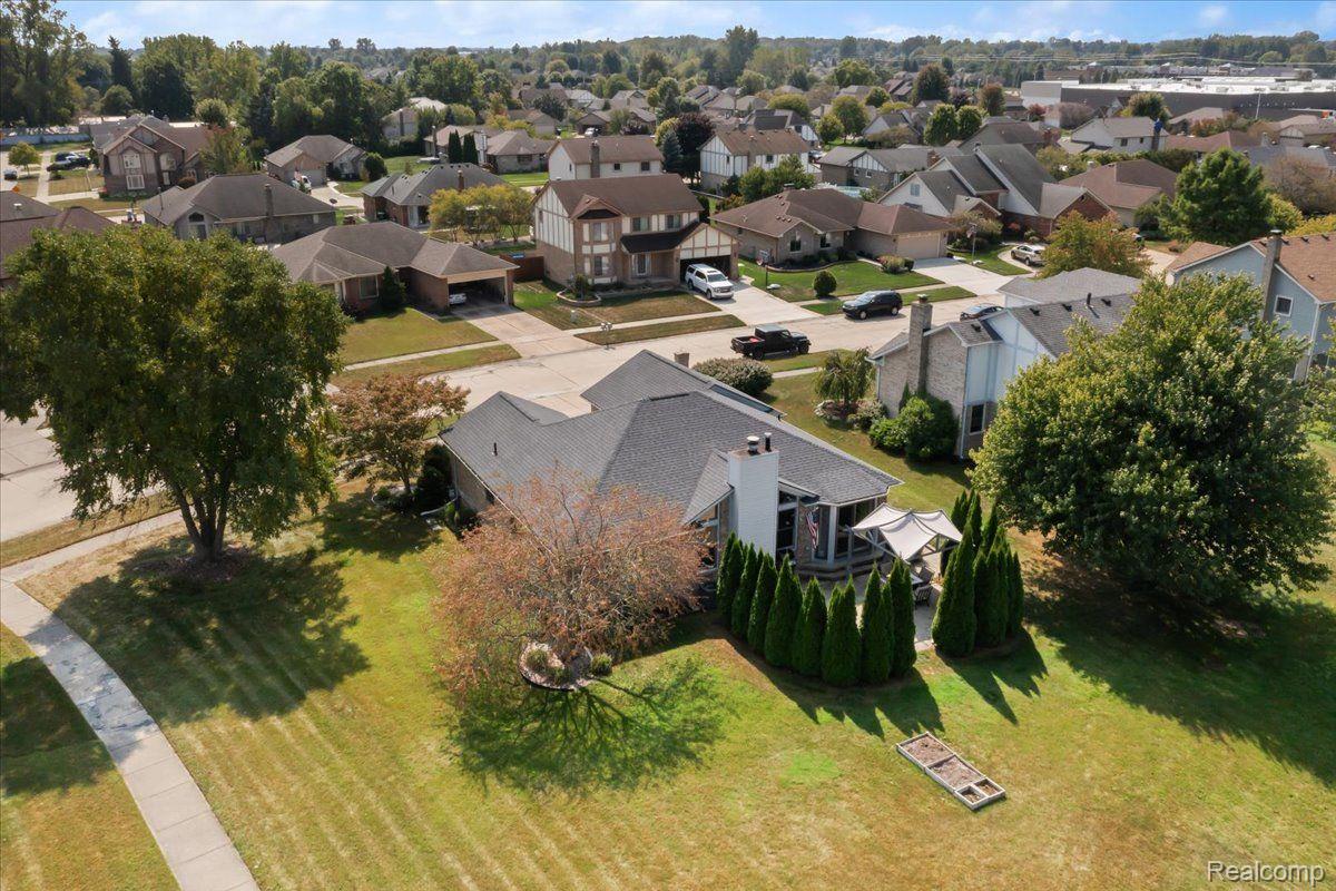 15749 Mulberry Drive