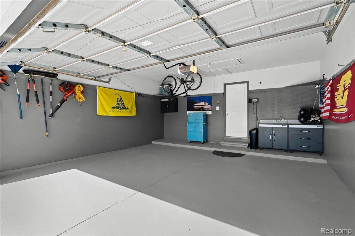 15749 Mulberry Drive