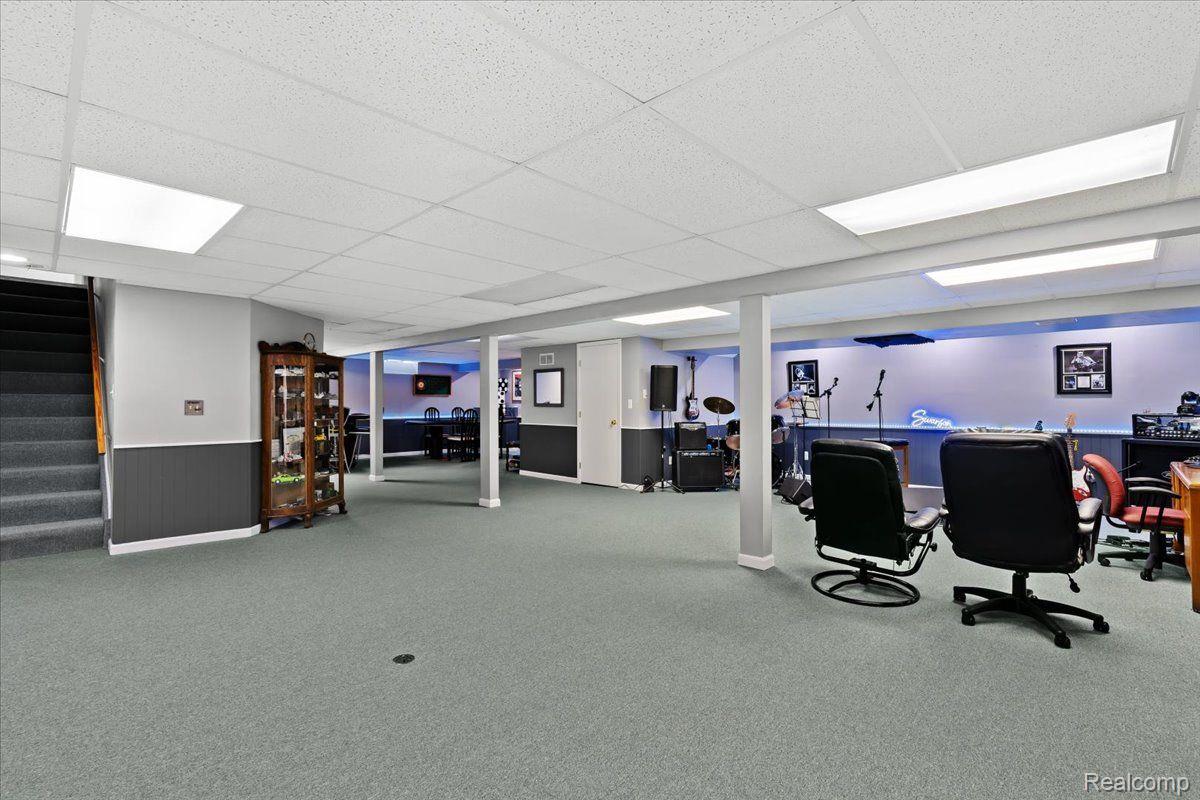 15749 Mulberry Drive