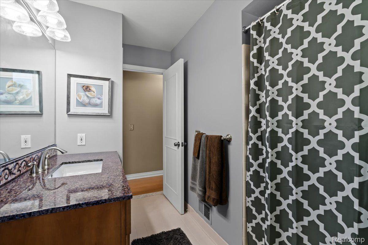 15749 Mulberry Drive