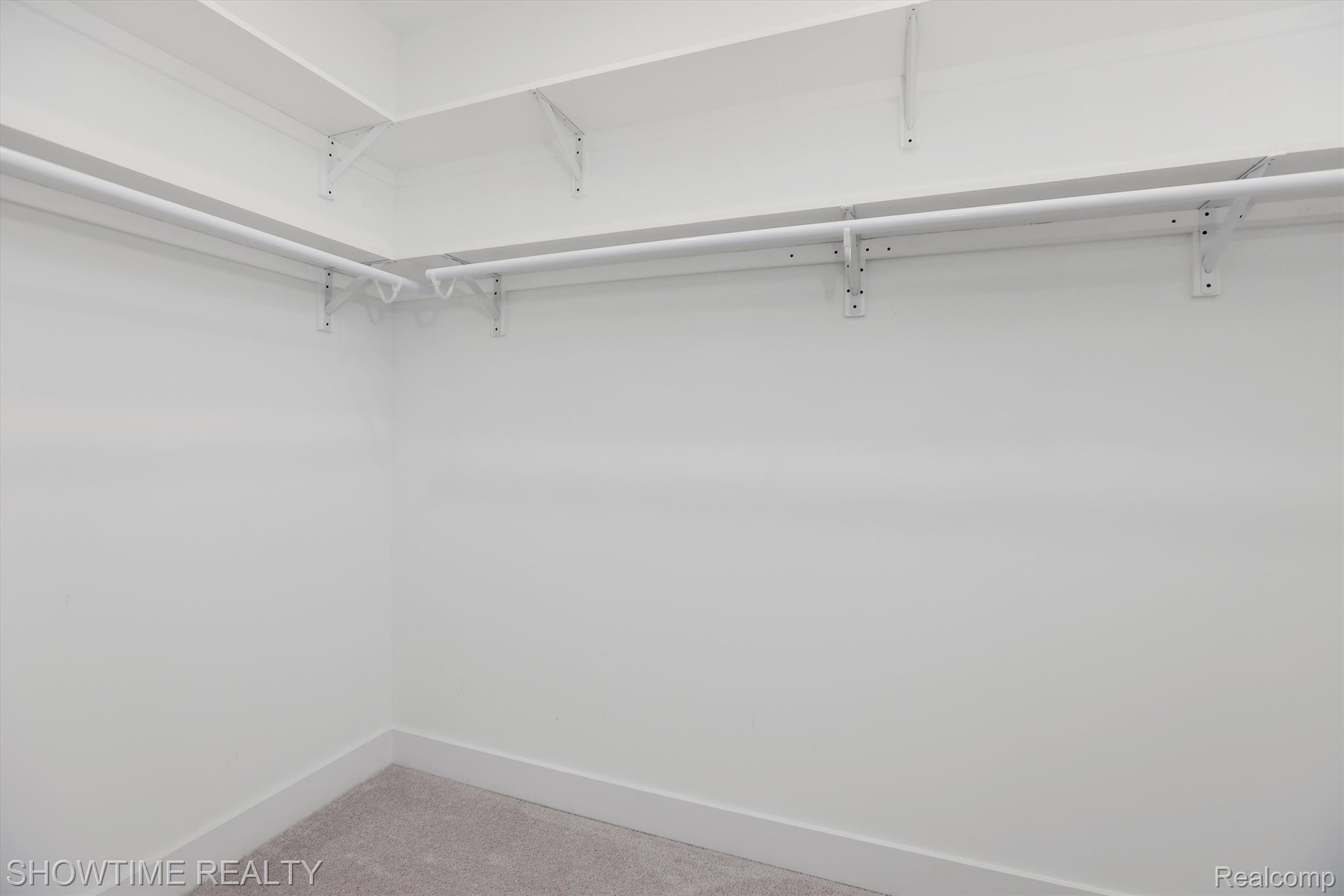 9945 HAVENDALE Drive