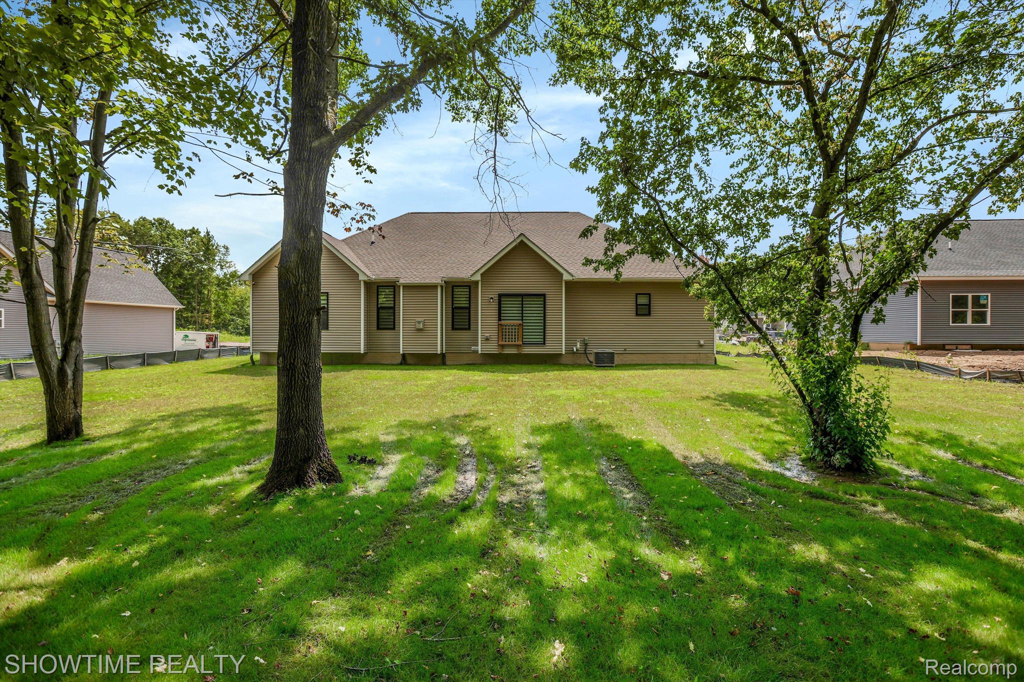 9945 HAVENDALE Drive