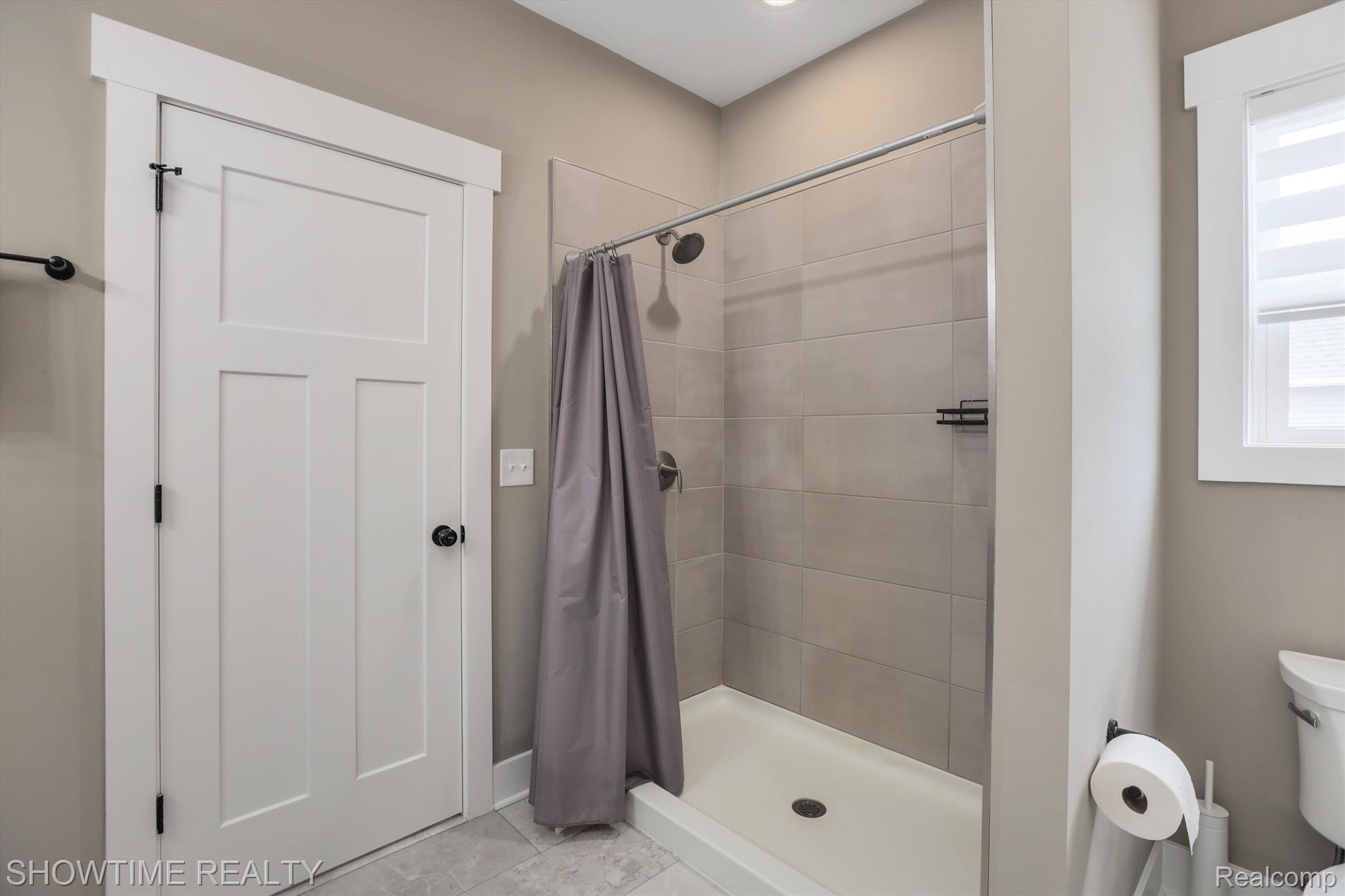 9945 HAVENDALE Drive