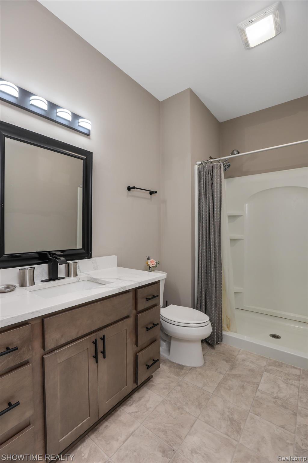 9945 HAVENDALE Drive