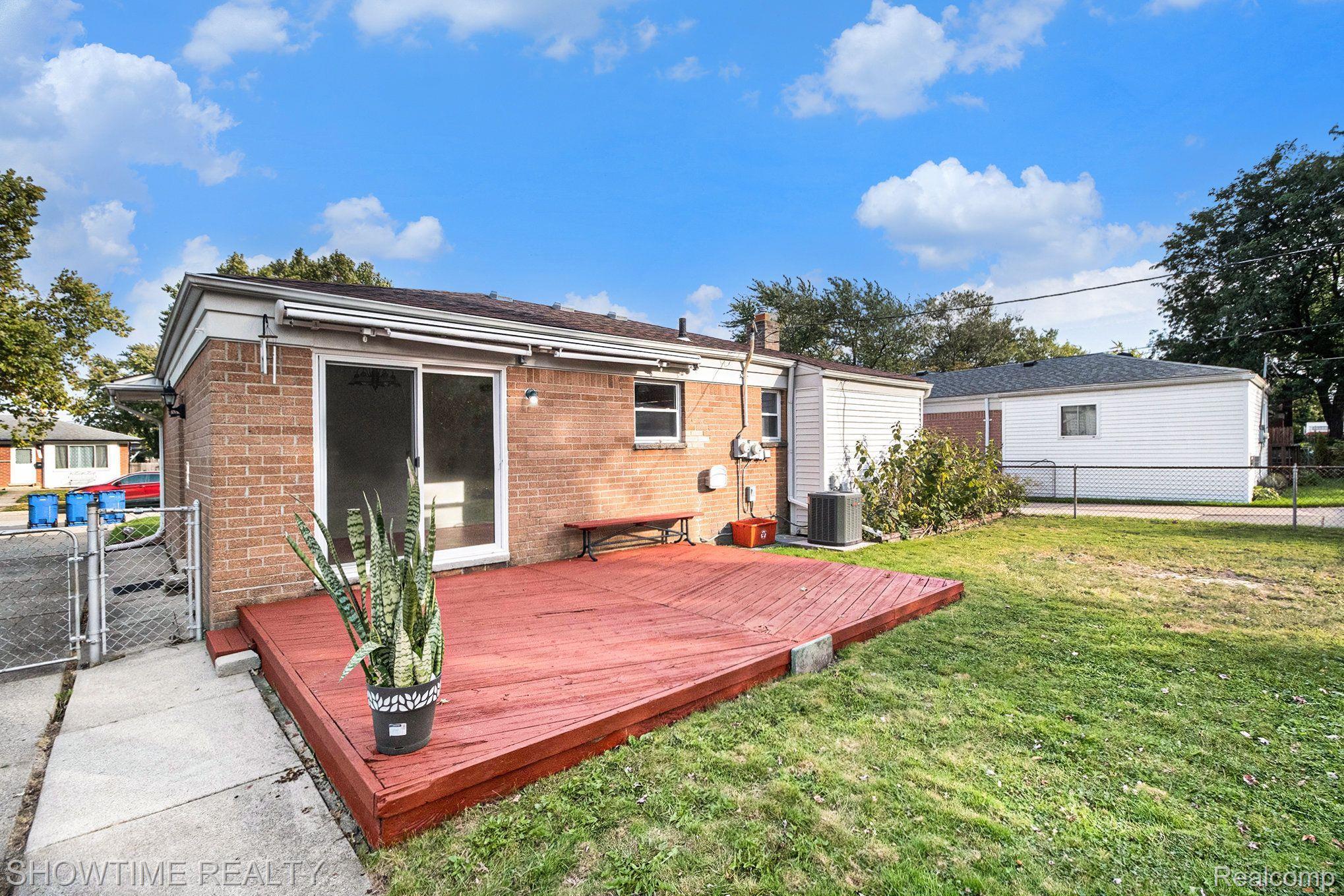 27215 WAGNER Drive