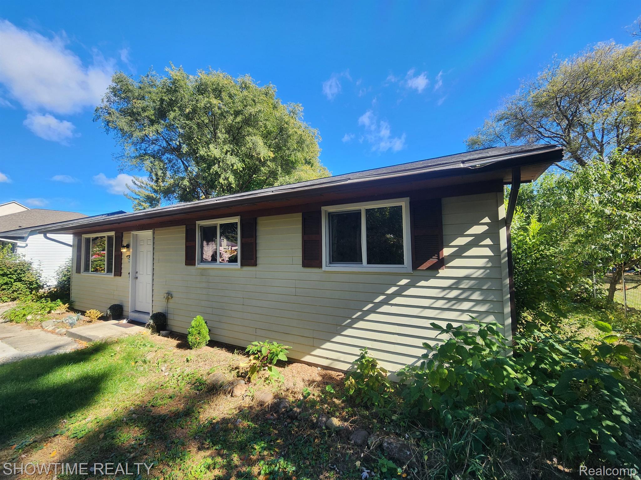 3307 GERALD Avenue