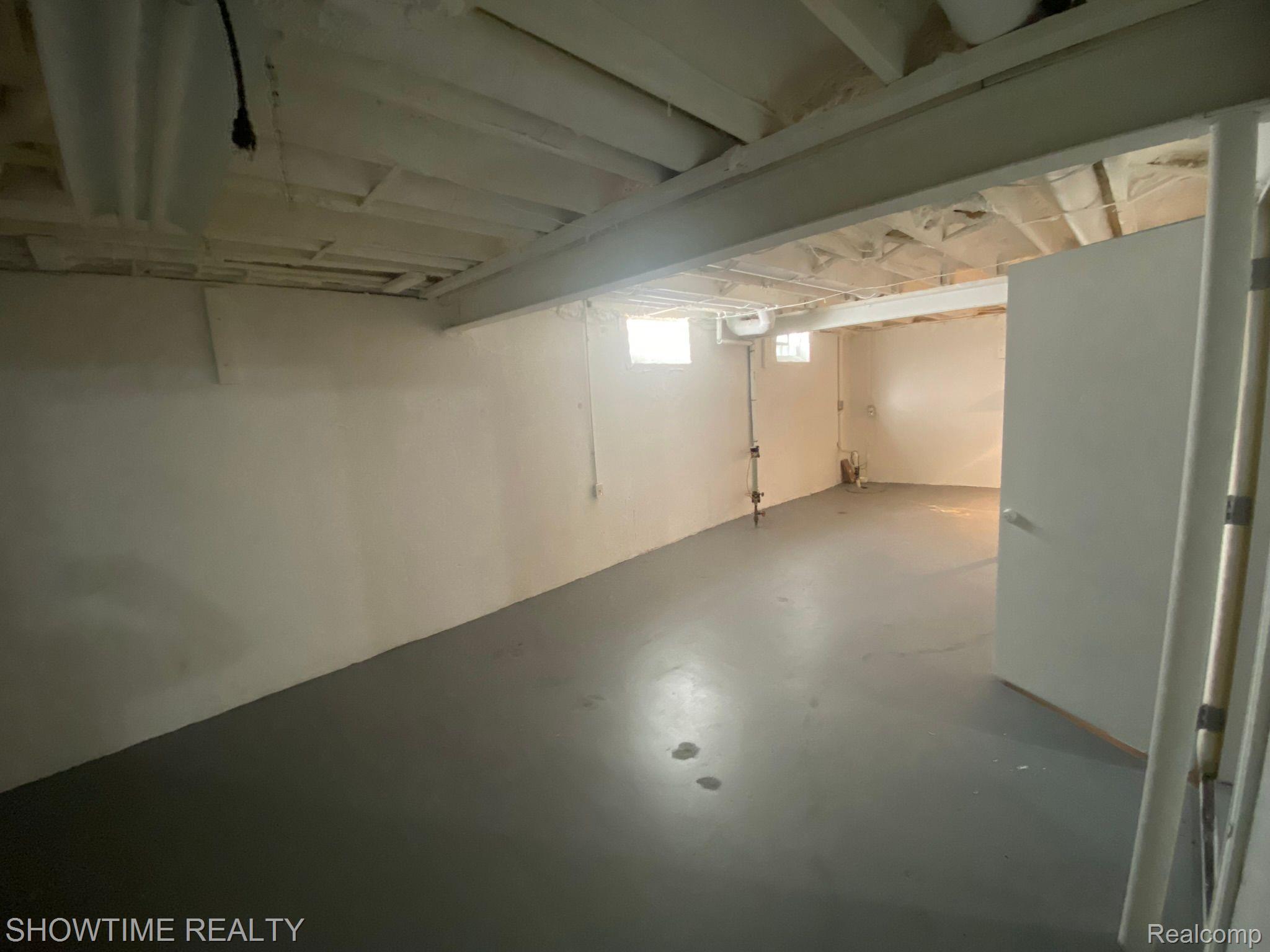 2152 REGENCY HILLS Drive