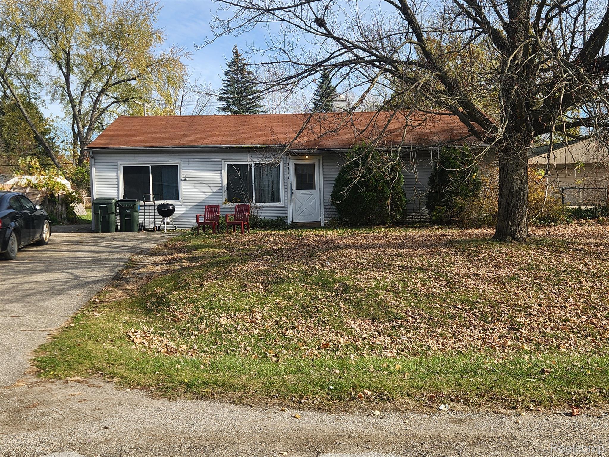 3717 QUEENSBURY Road