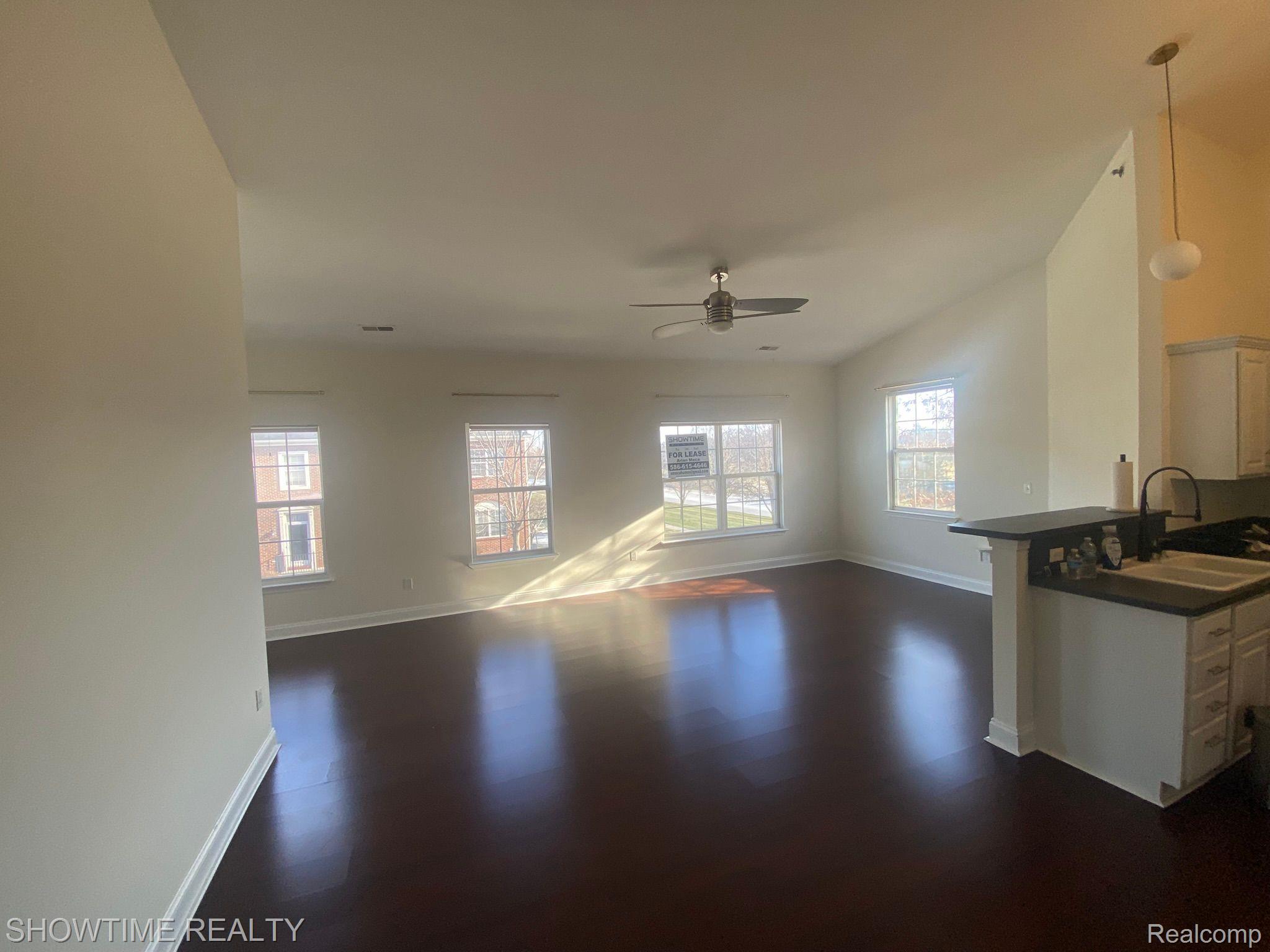 14592 VAUXHALL Drive