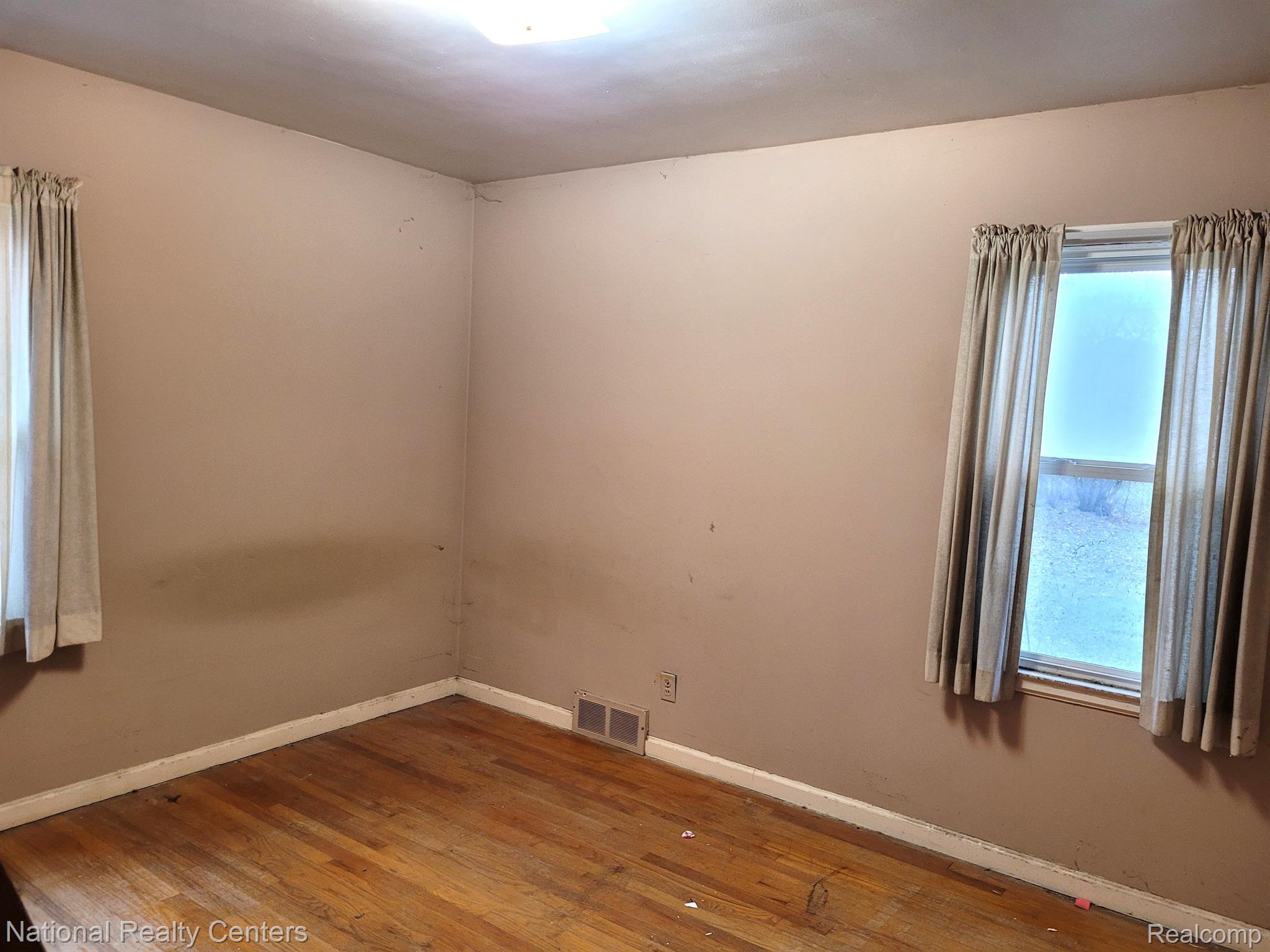 4256 Buckingham Road