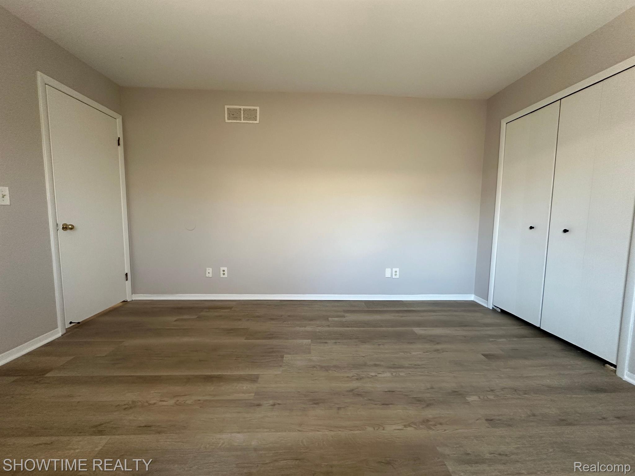 40860 HIGHPOINTE Drive