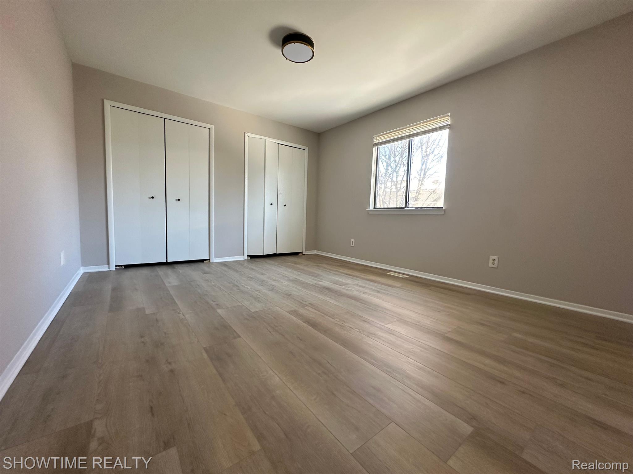 40860 HIGHPOINTE Drive