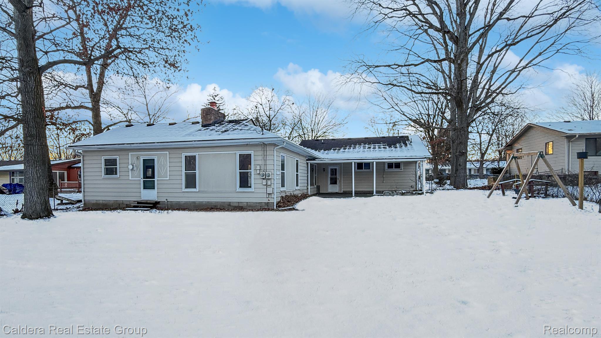 45626 WAKEFIELD Street