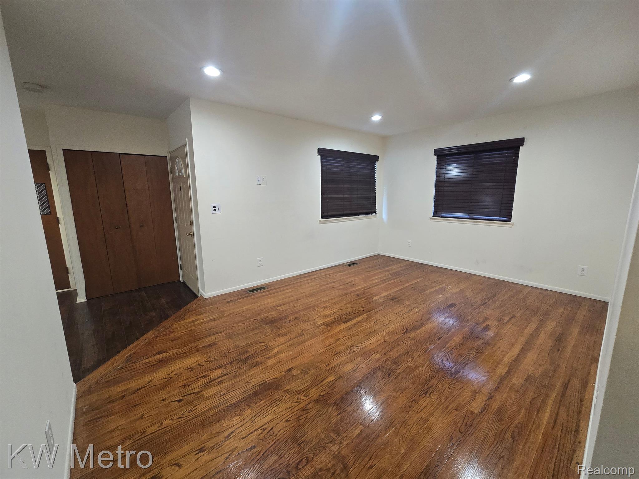 8232 SAN MARCO Boulevard