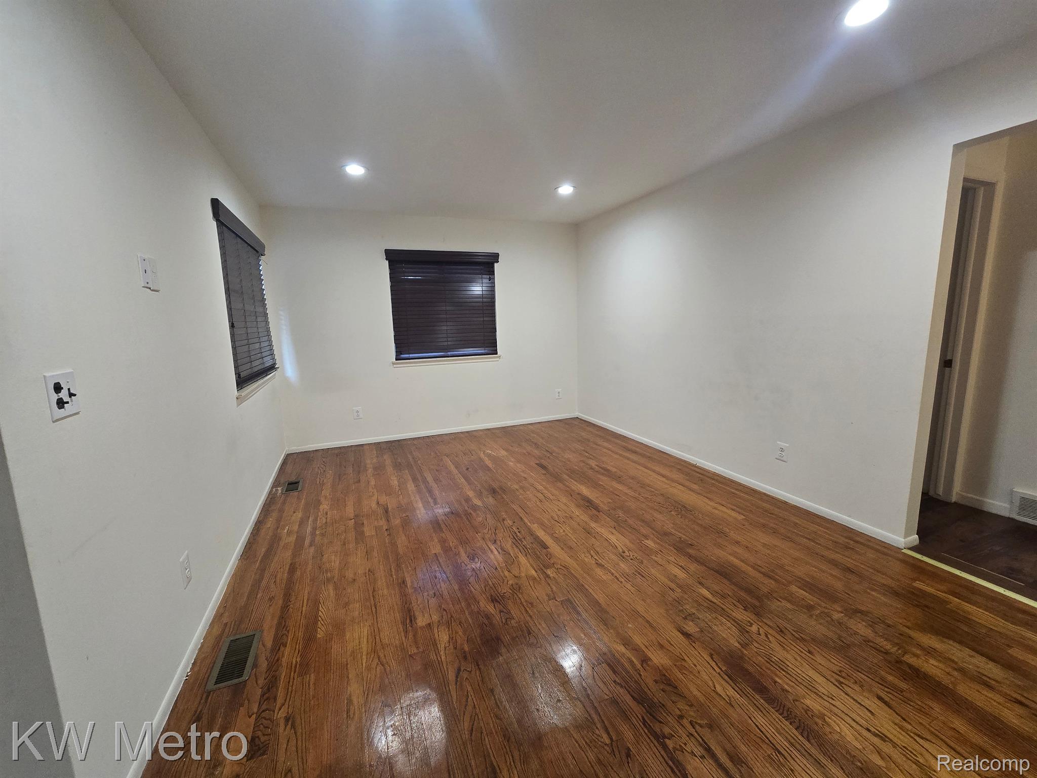 8232 SAN MARCO Boulevard