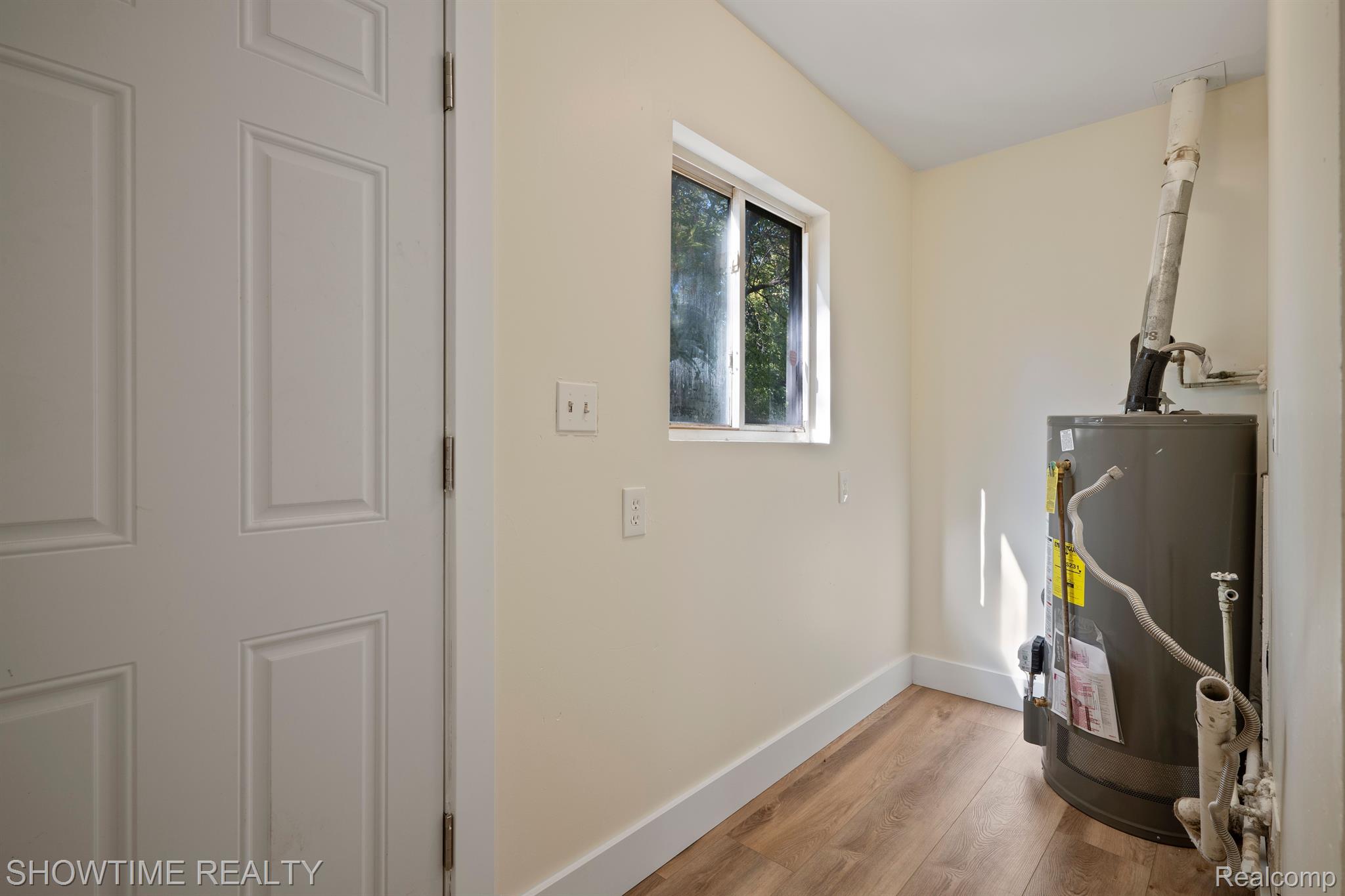 3512 FERN ave Avenue