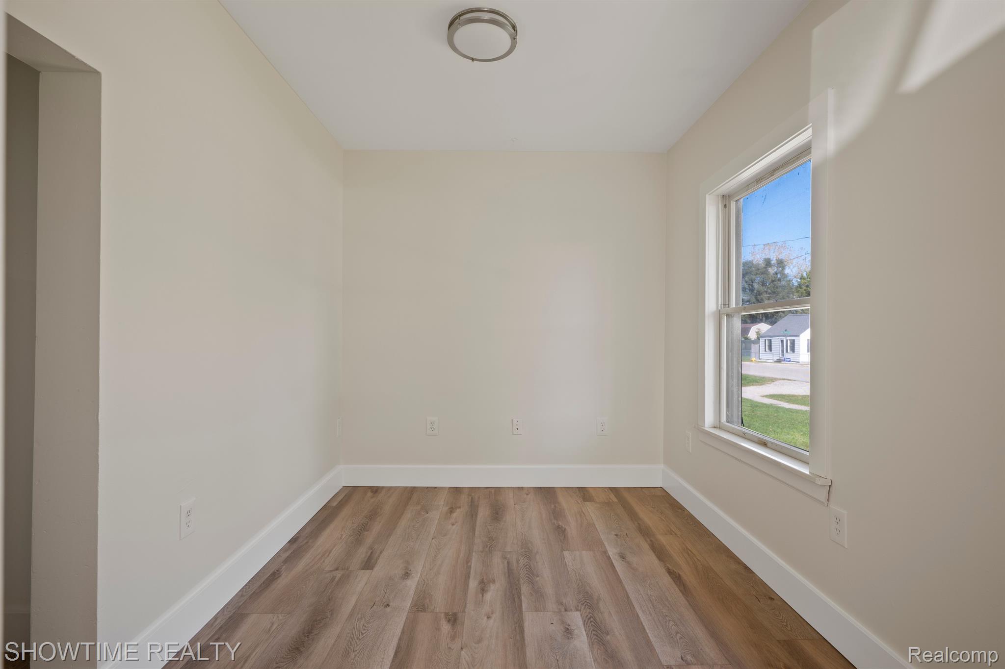 3512 FERN ave Avenue