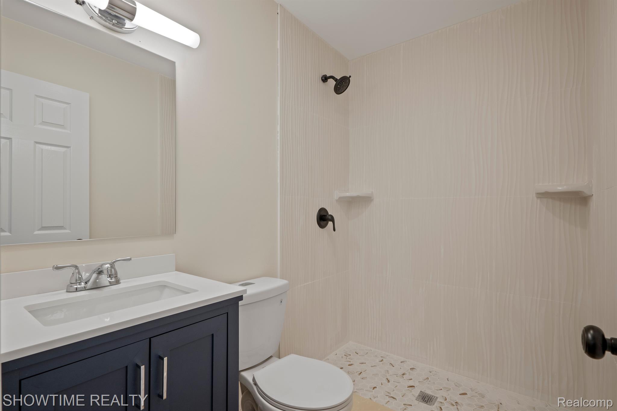 3512 FERN ave Avenue