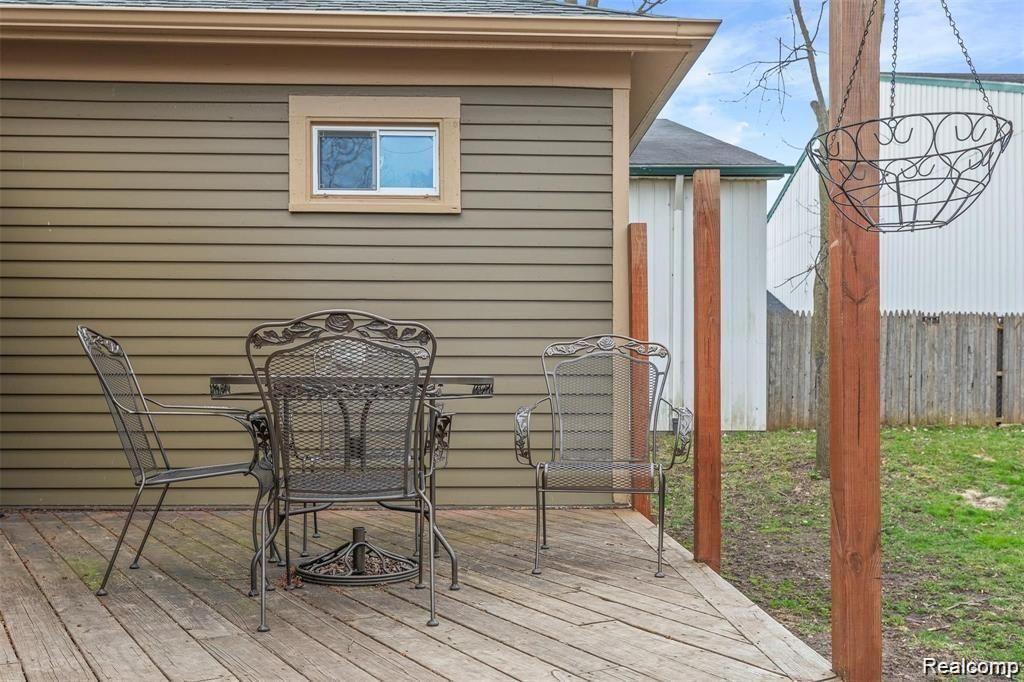 87 N WASHINGTON Street