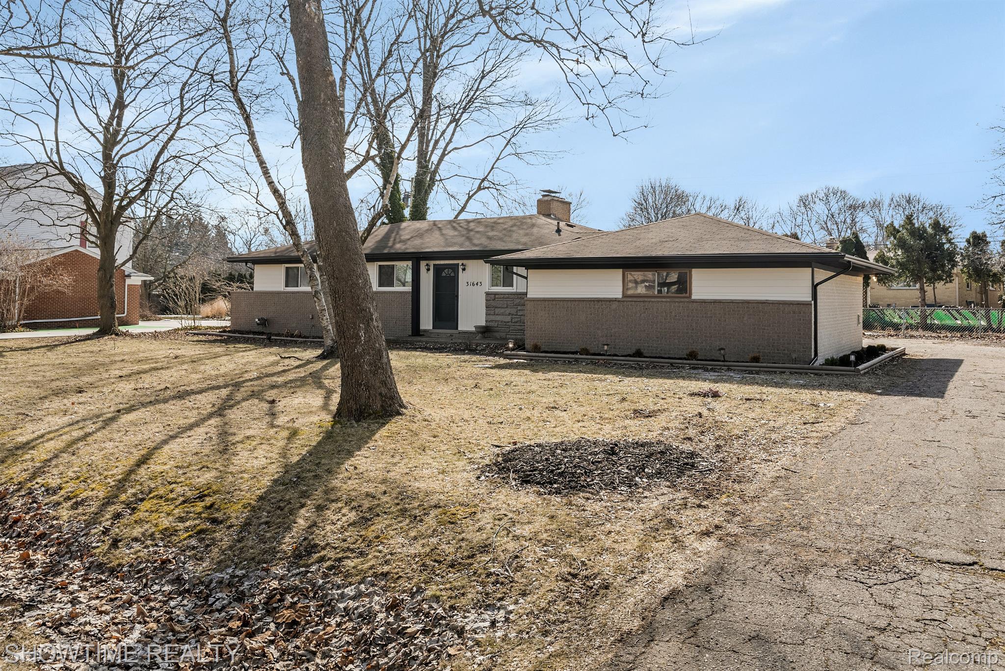 31643 BELLA VISTA Drive