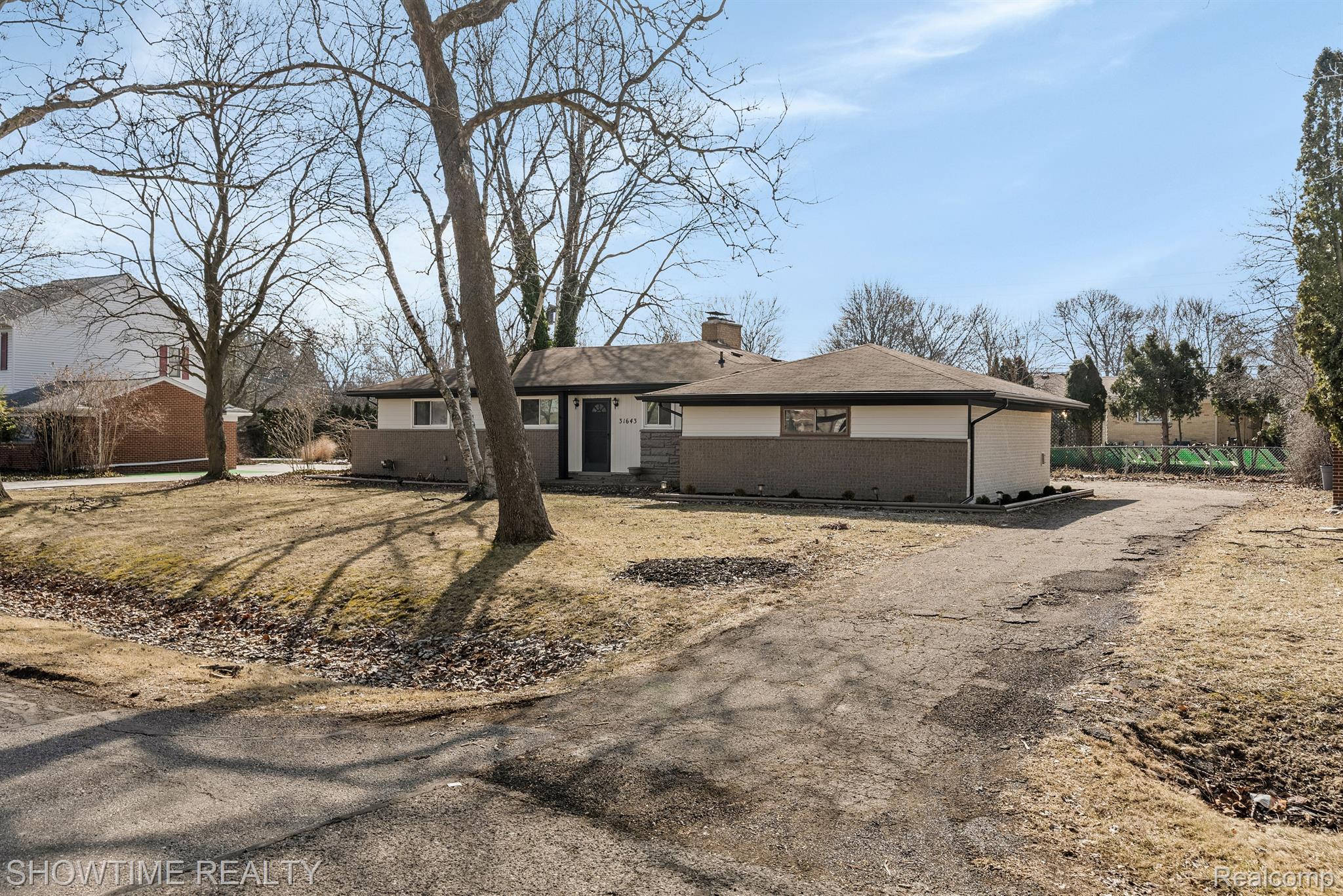 31643 BELLA VISTA Drive