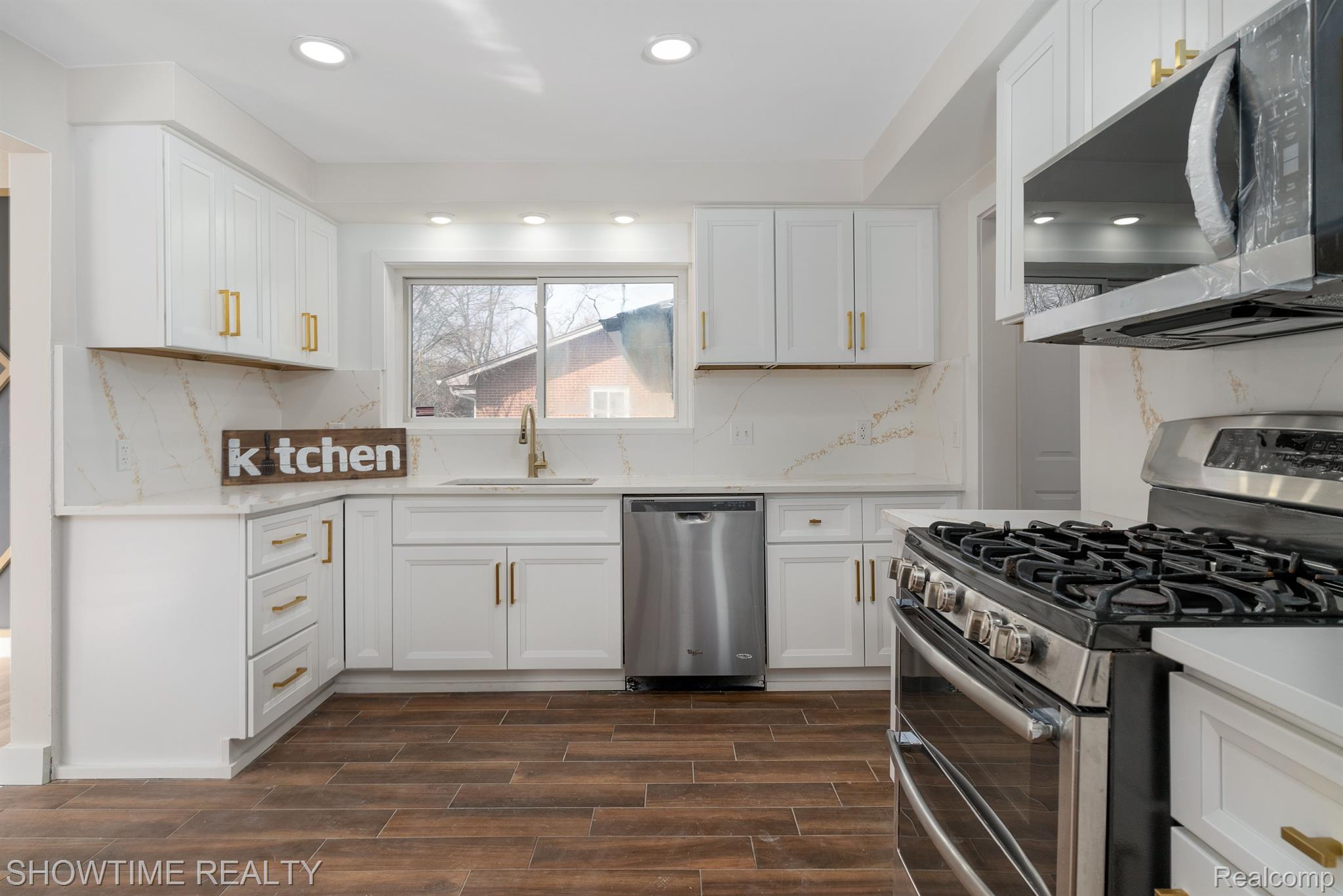 31643 BELLA VISTA Drive