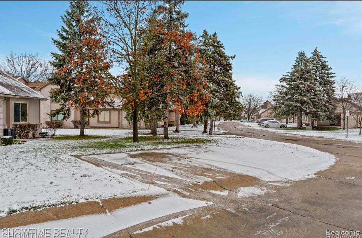 20399 VILLA GRANDE Circle