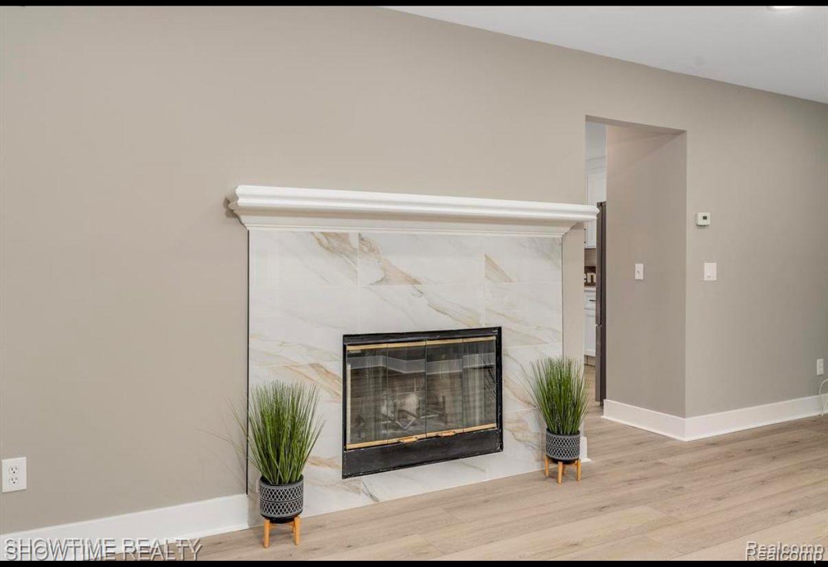 20399 VILLA GRANDE Circle