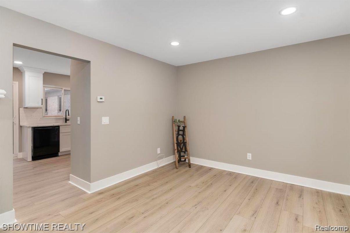 20399 VILLA GRANDE Circle