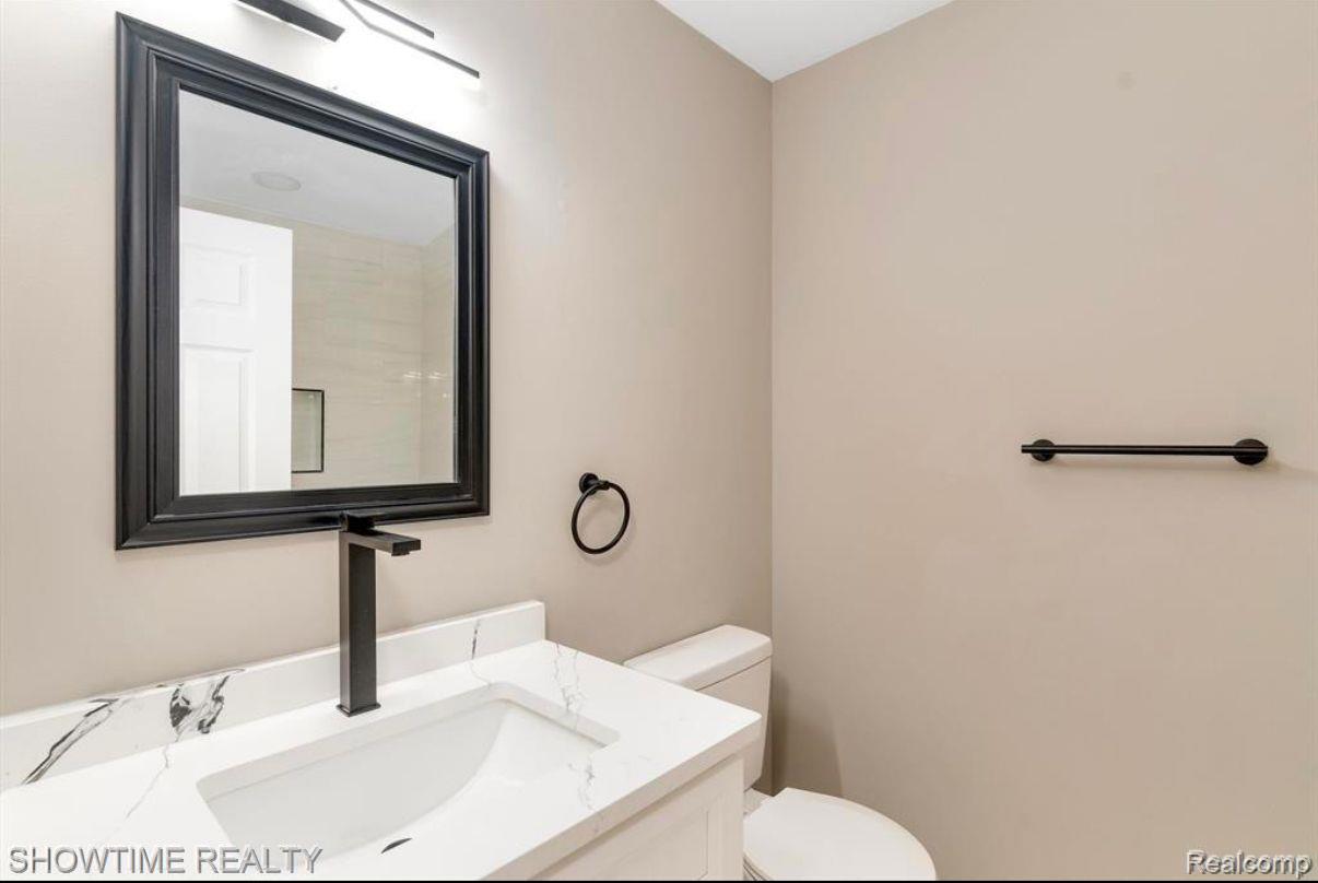 20399 VILLA GRANDE Circle