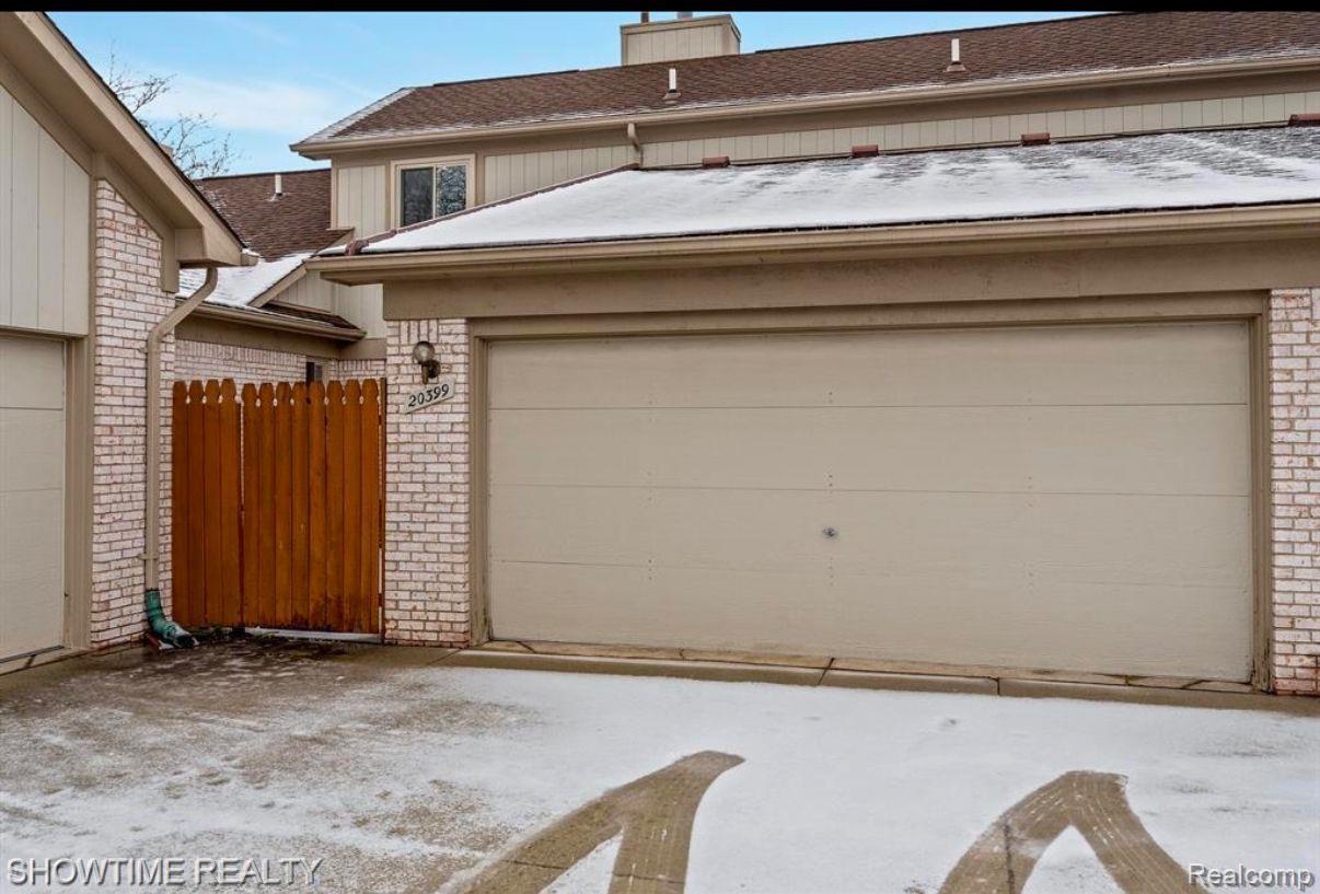 20399 VILLA GRANDE Circle