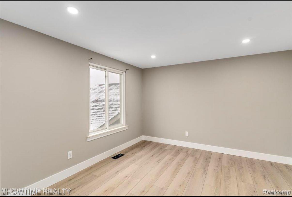 20399 VILLA GRANDE Circle