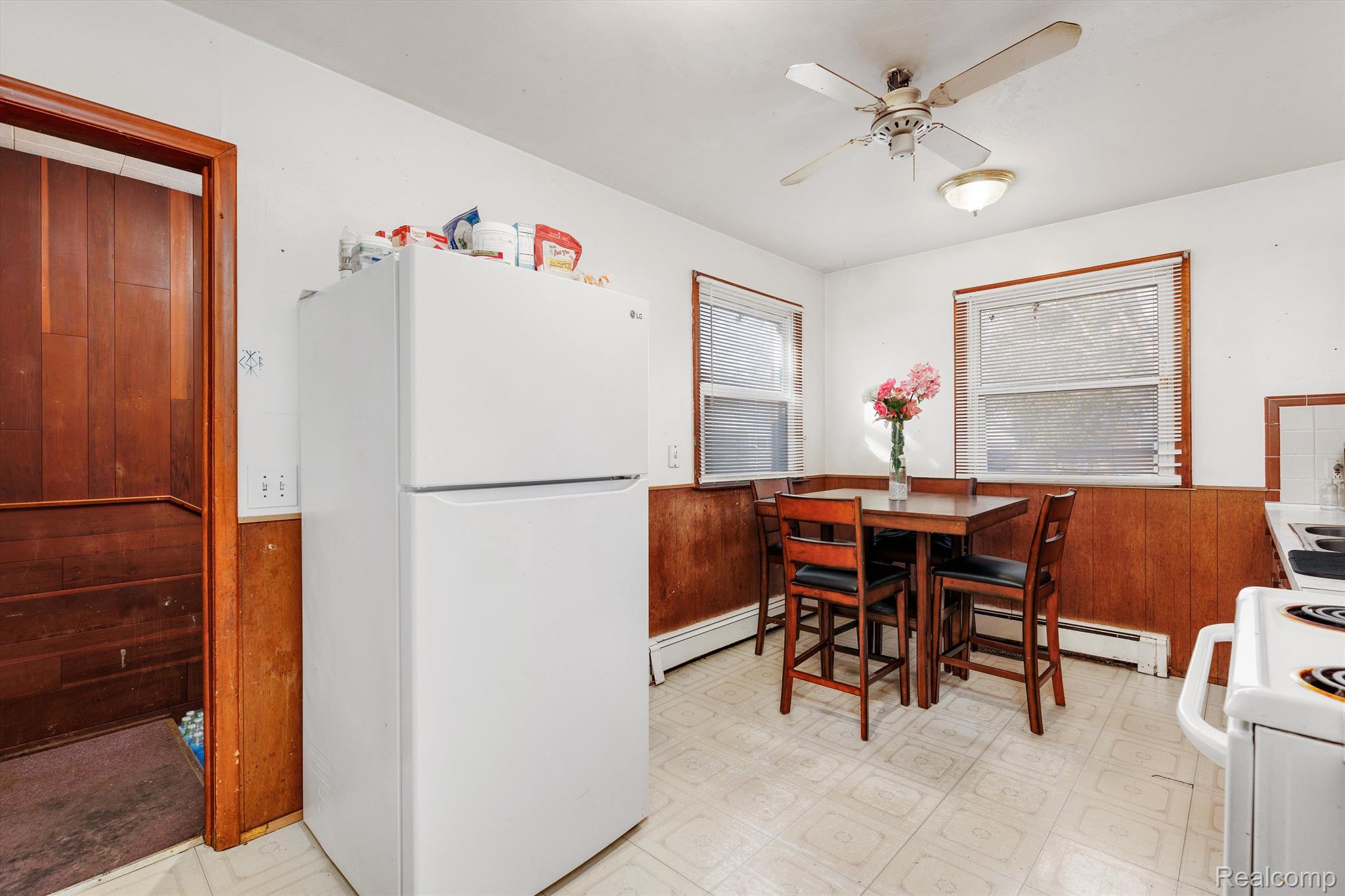 19000 FLORIAN Street