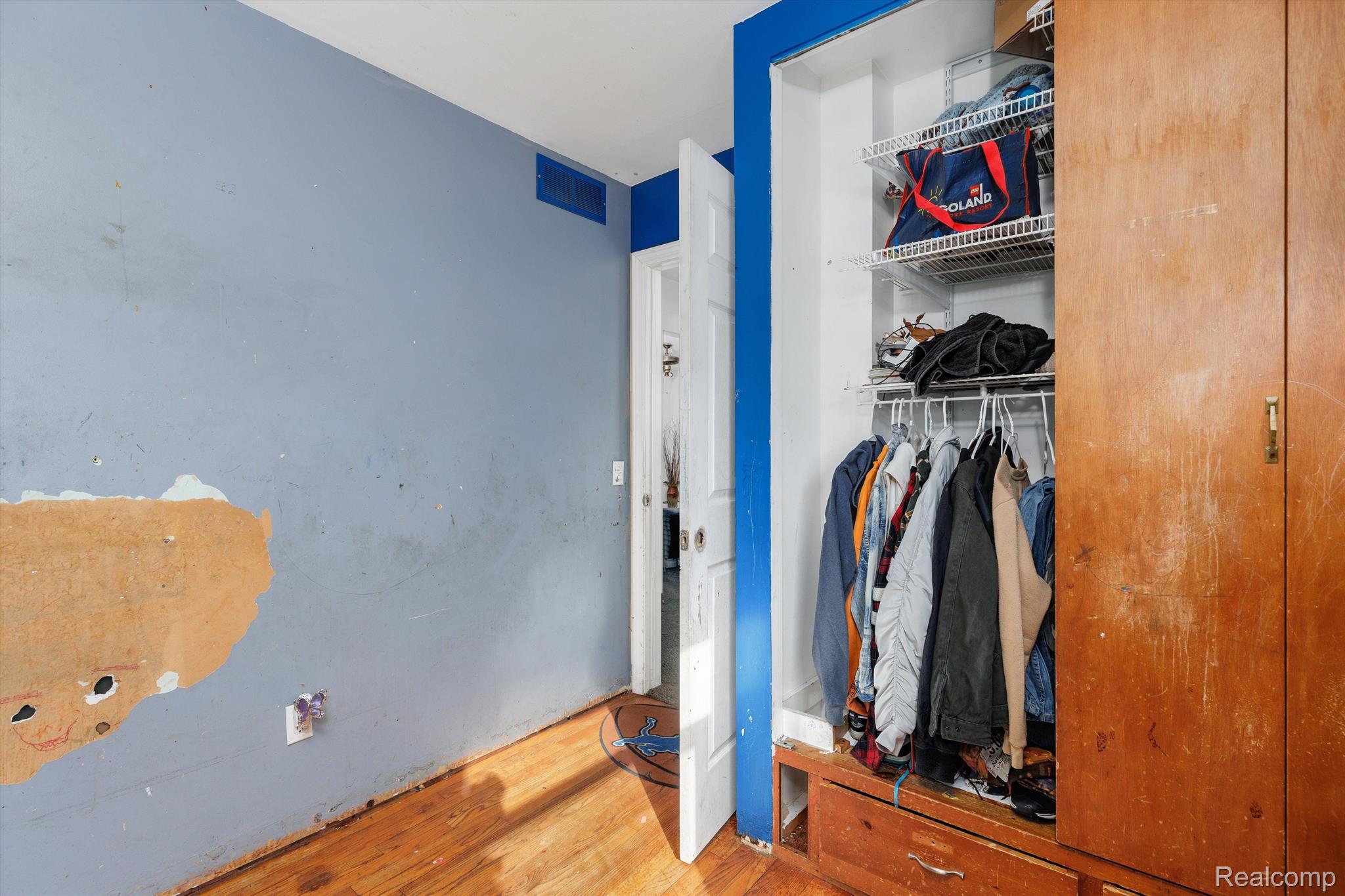 19000 FLORIAN Street