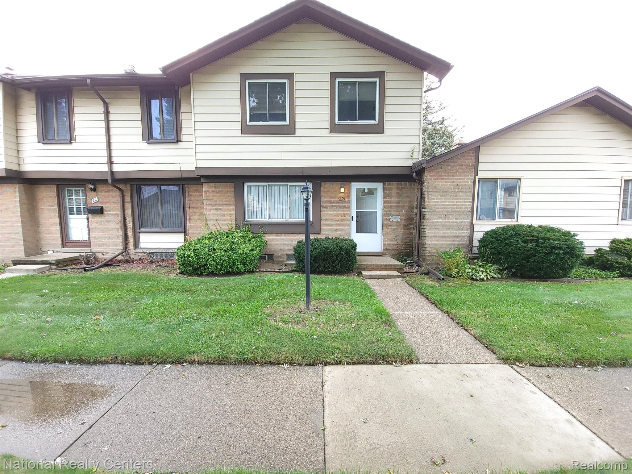 8401 18 MILE Road 23